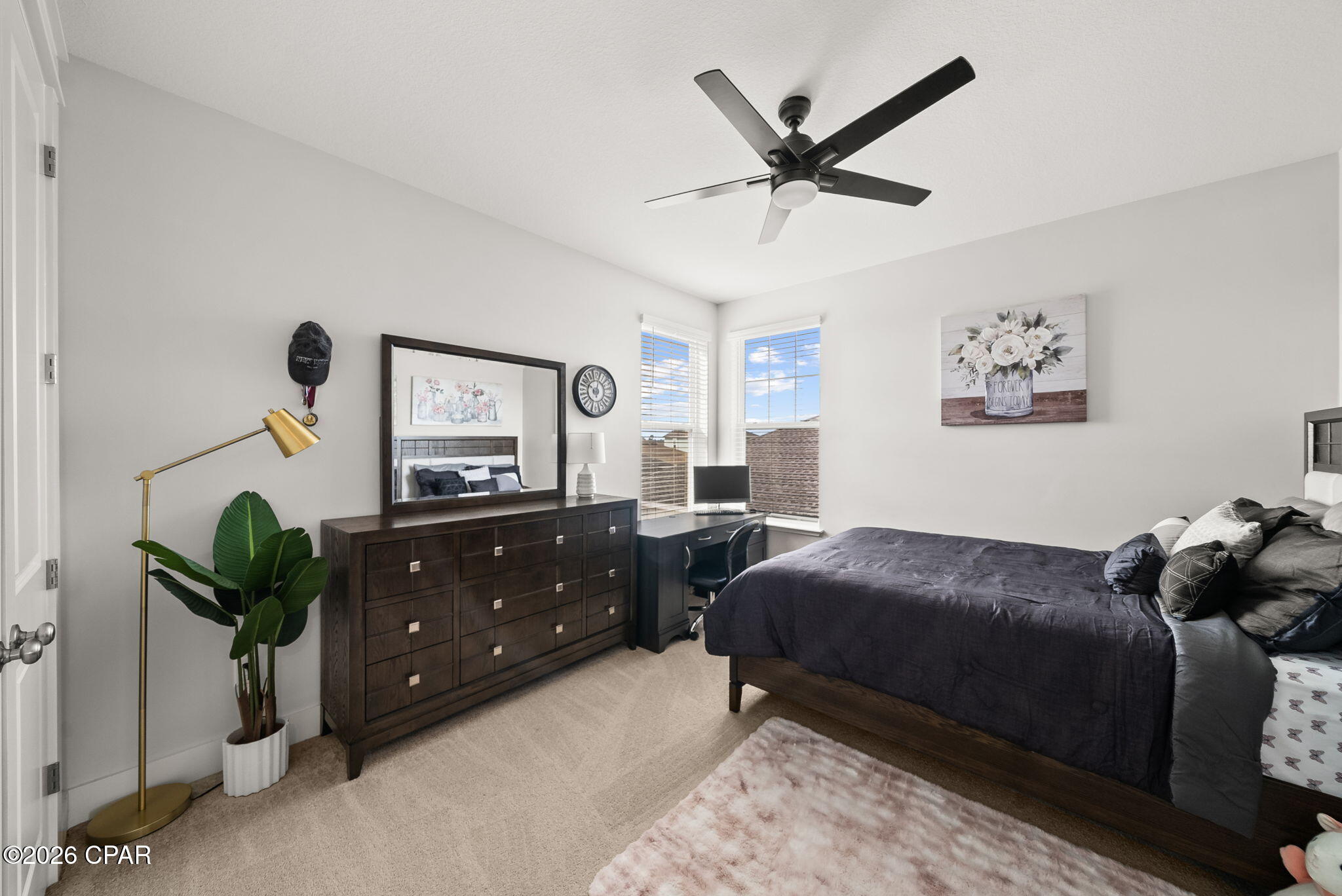 2101 Kingfisher Court