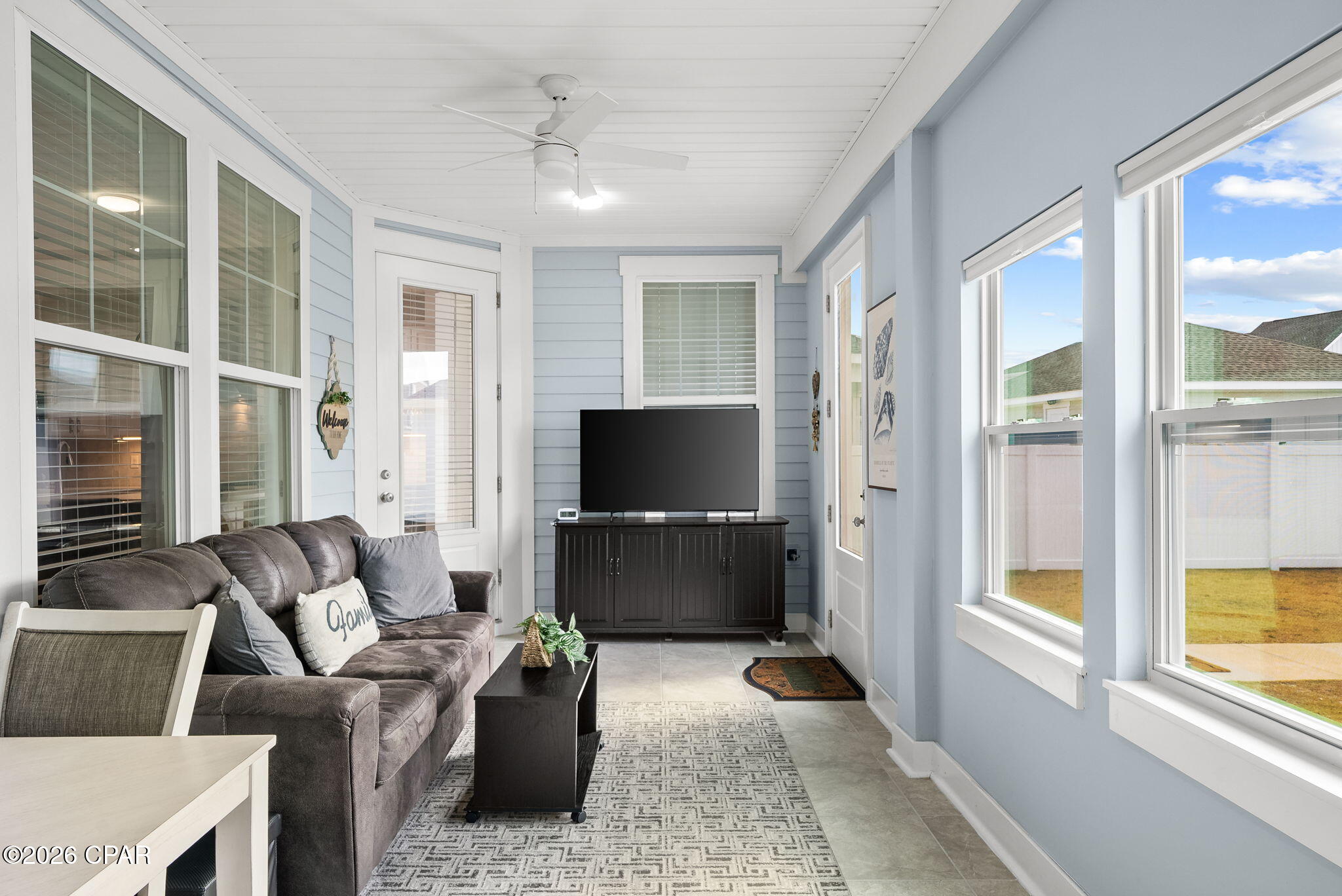 2101 Kingfisher Court