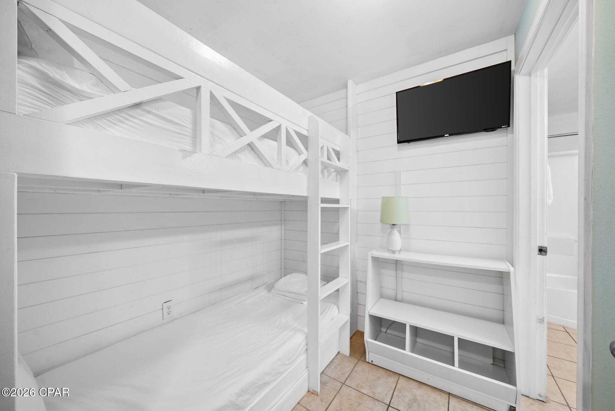 9902 S Thomas Drive 1337