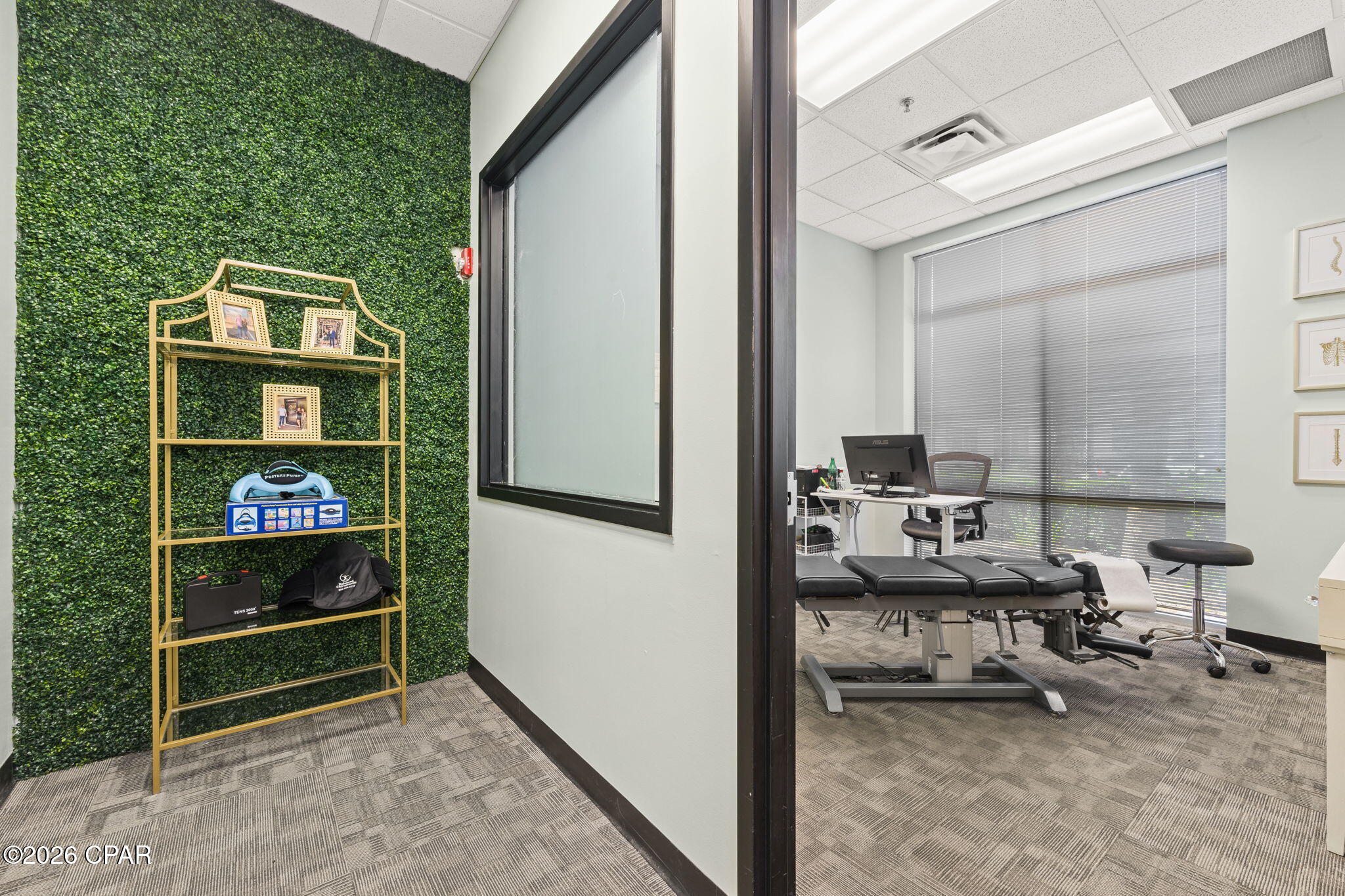 100 R Jackson Boulevard 120B