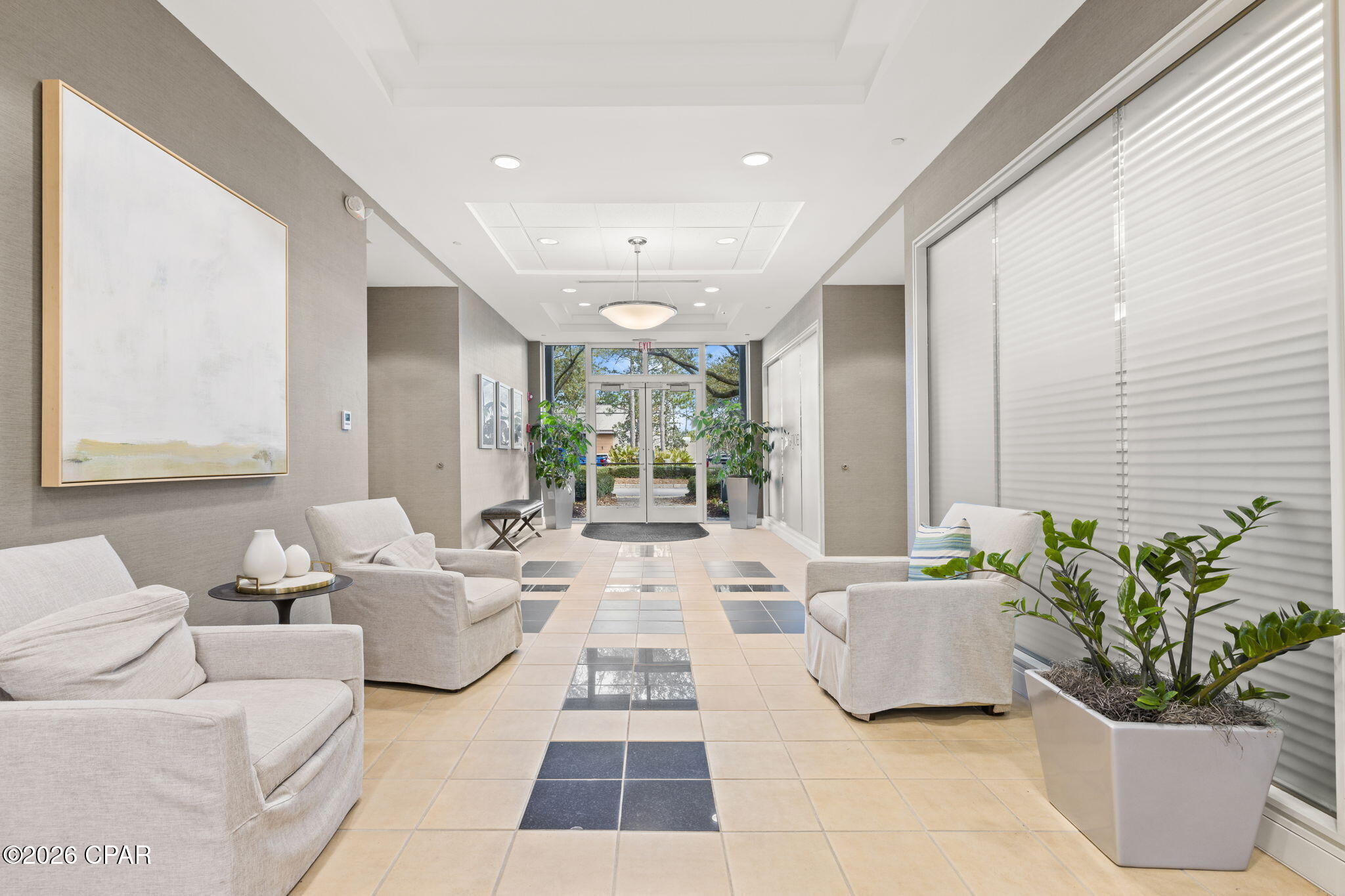 100 R Jackson Boulevard 120B