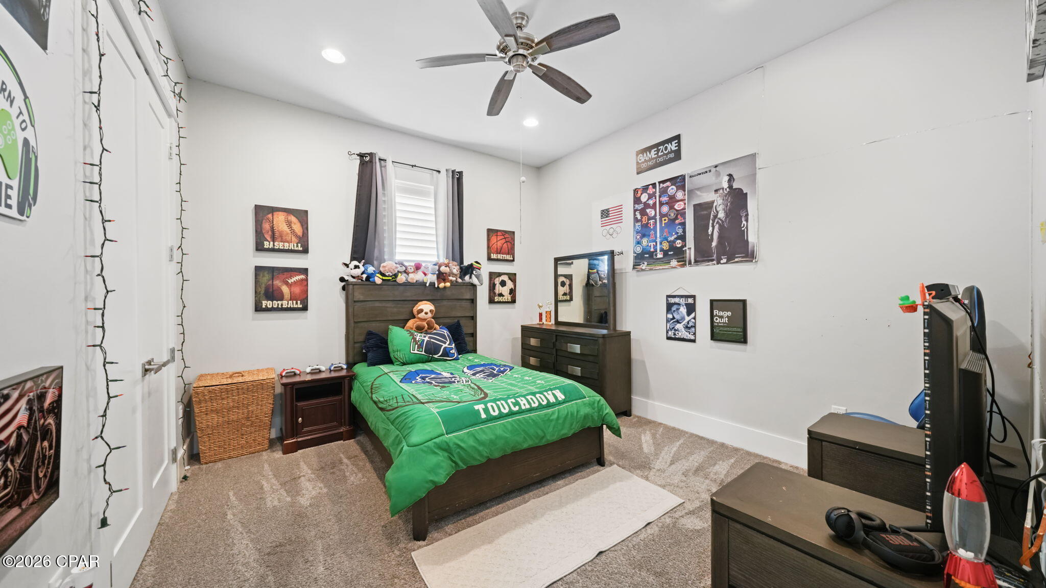 7127 Dolphin Bay Boulevard