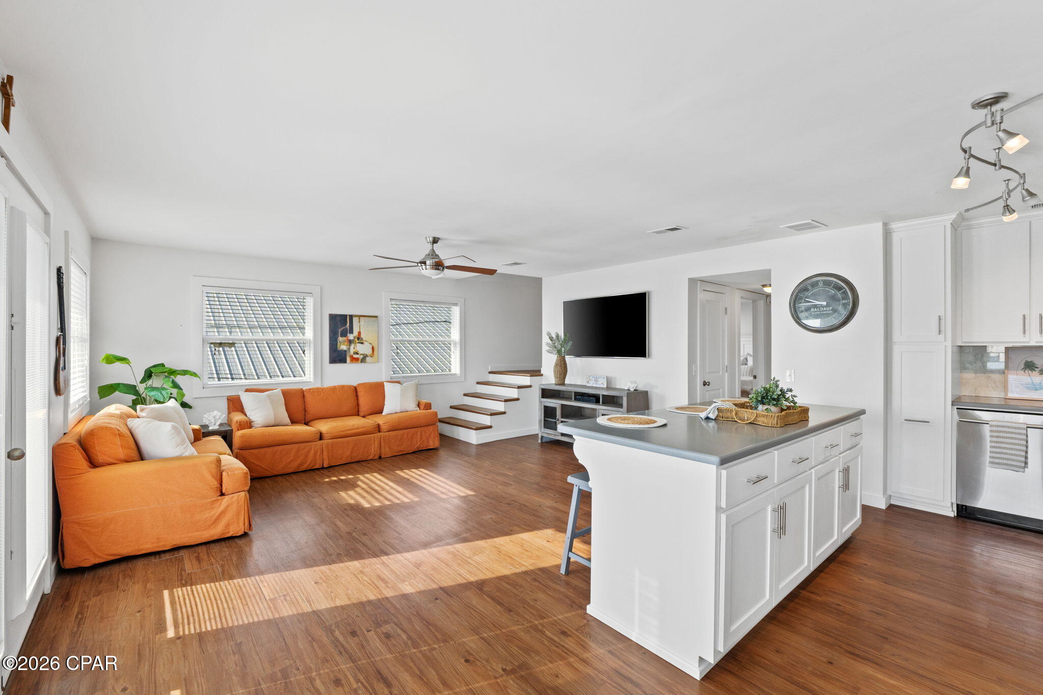 6120 Beach Drive