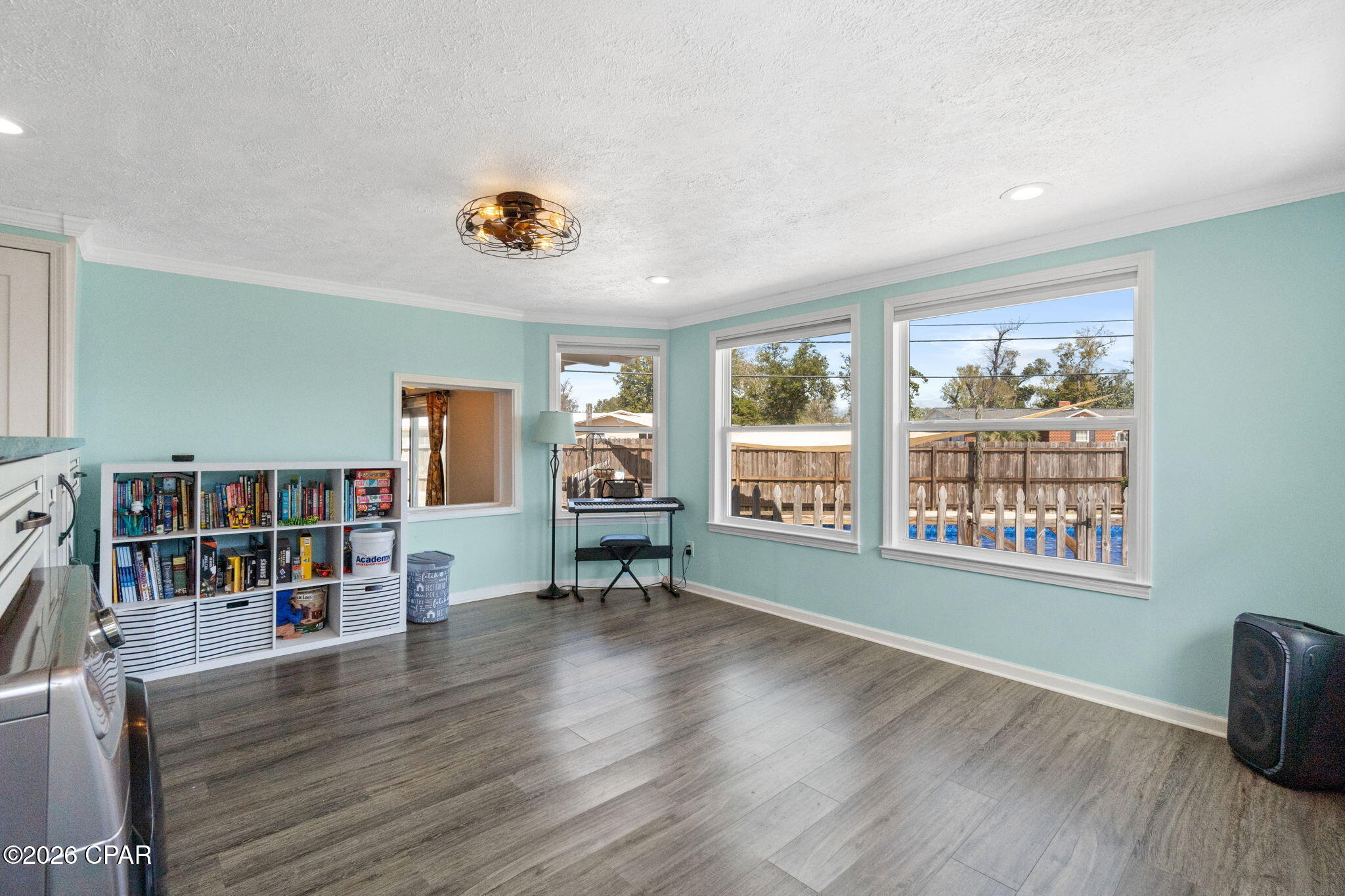 200 S Cove Terrace Drive