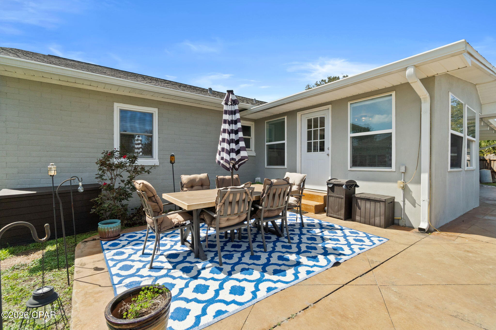 200 S Cove Terrace Drive