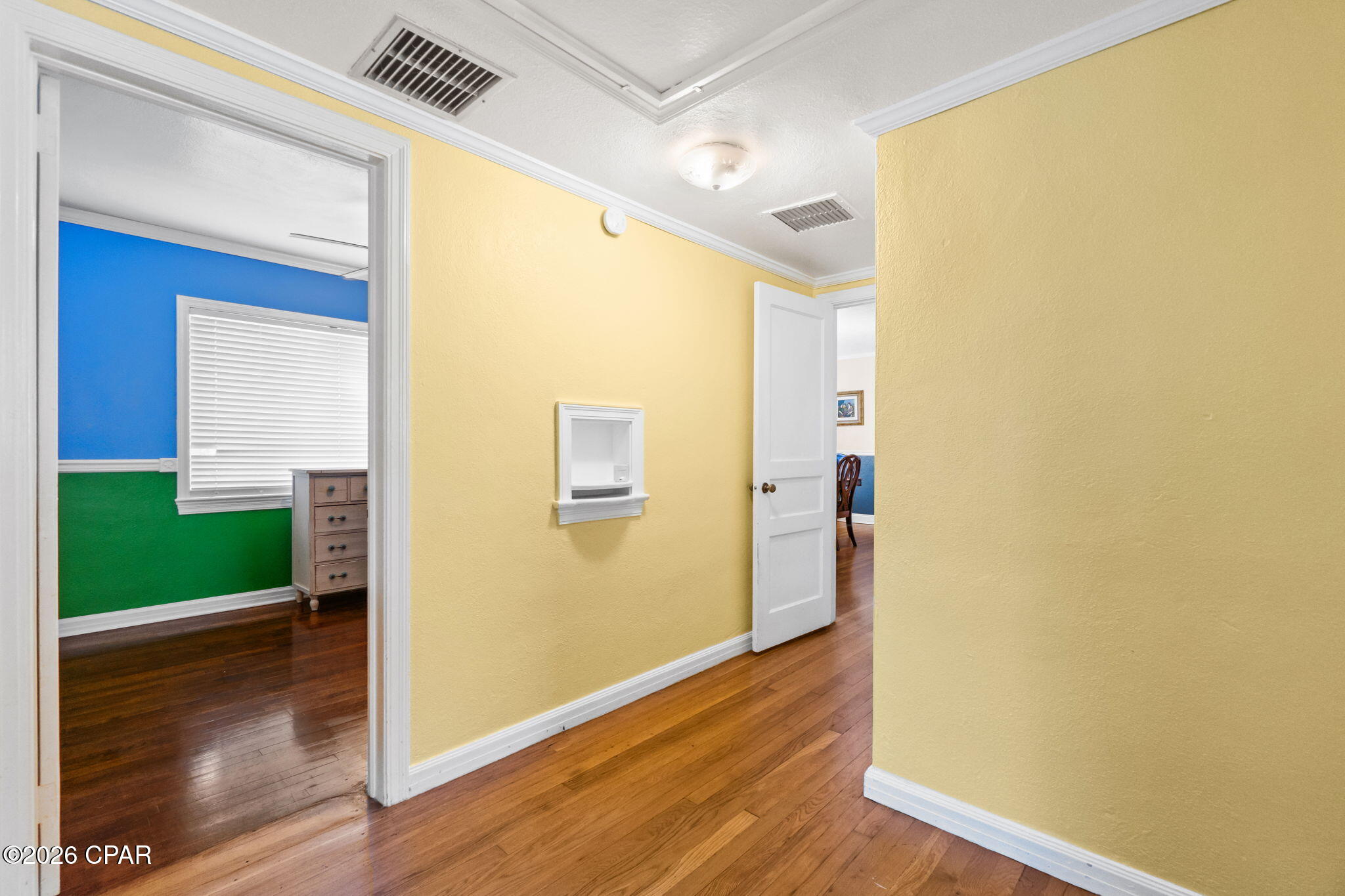 200 S Cove Terrace Drive