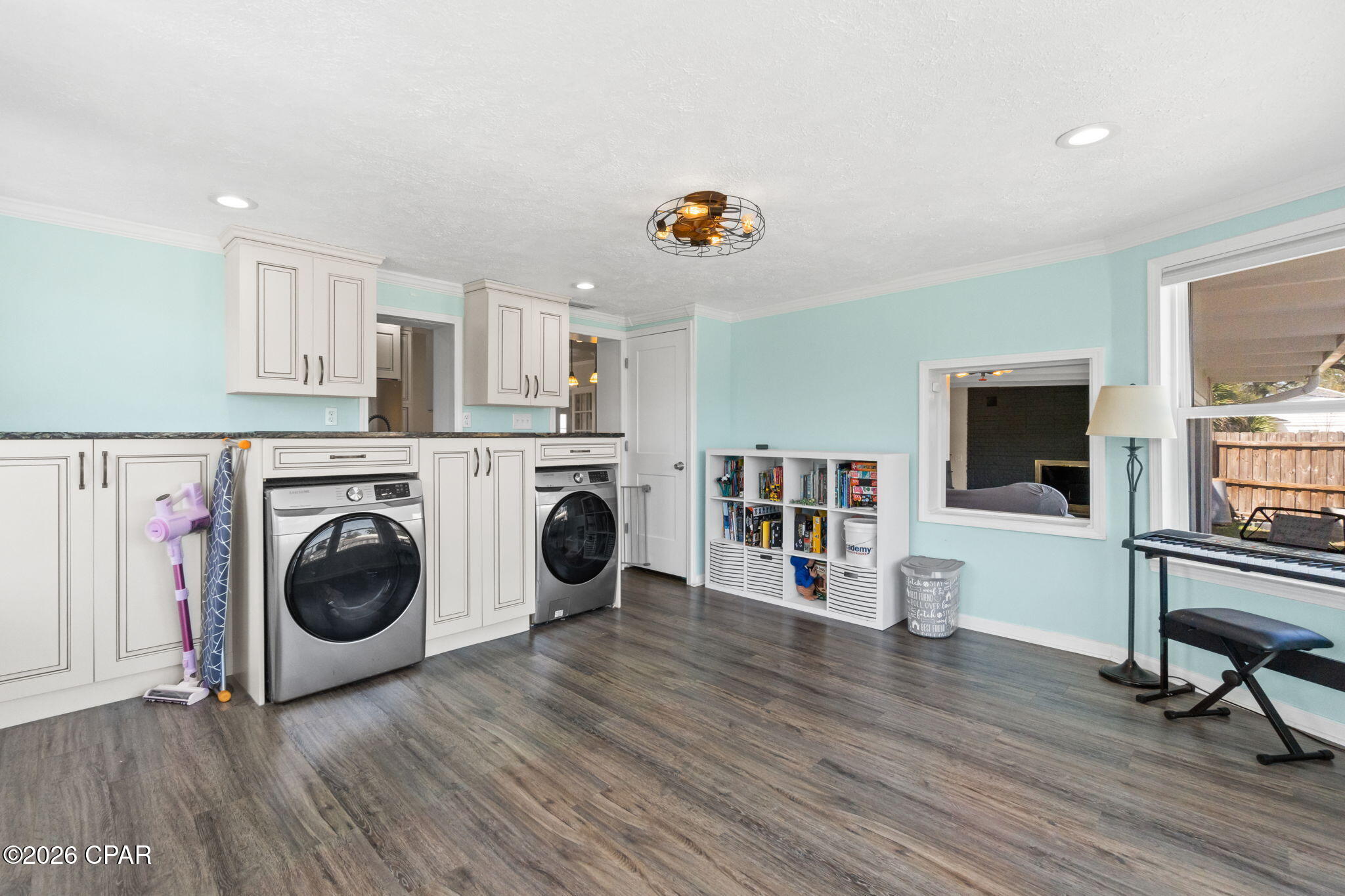200 S Cove Terrace Drive