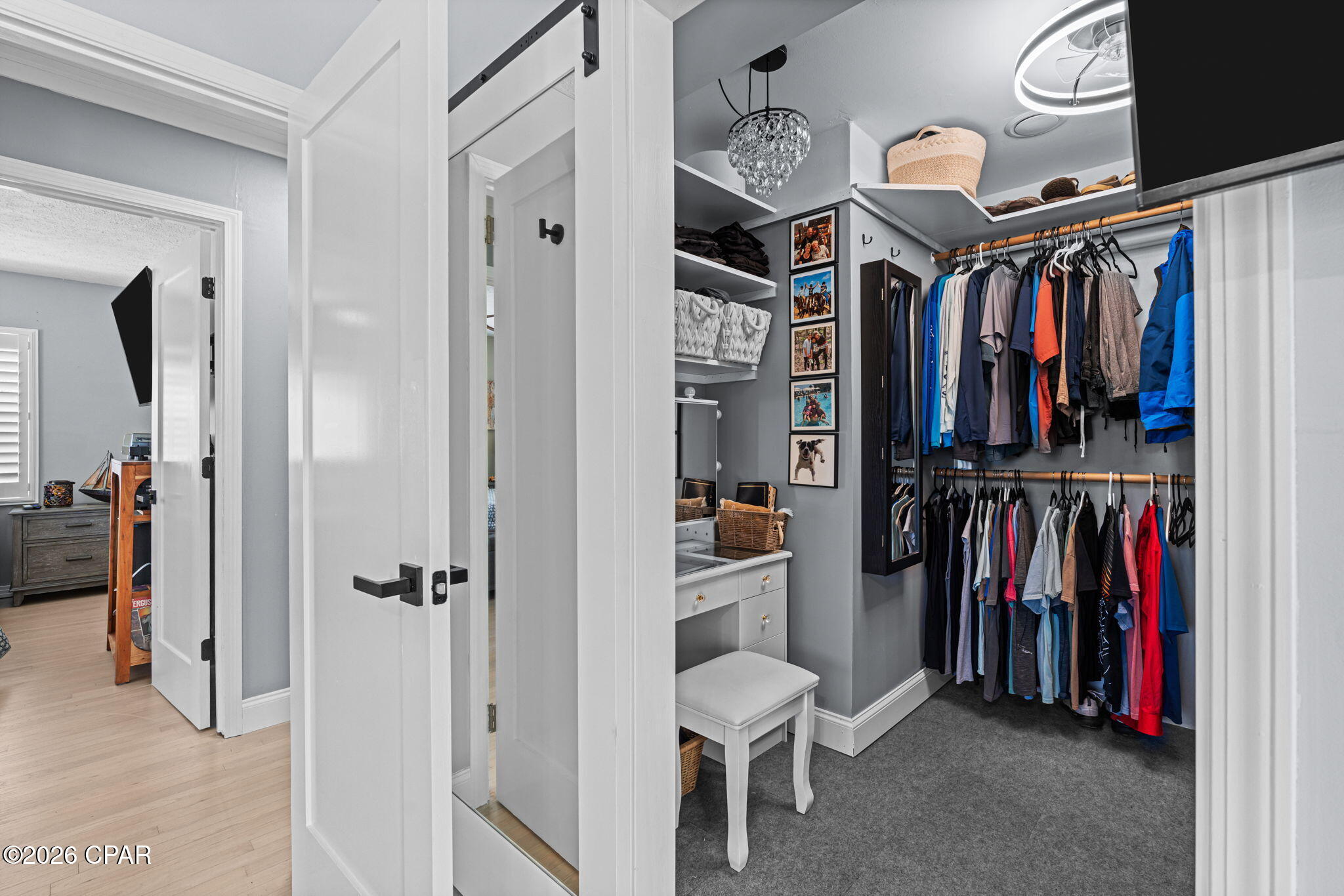 1006 High Street