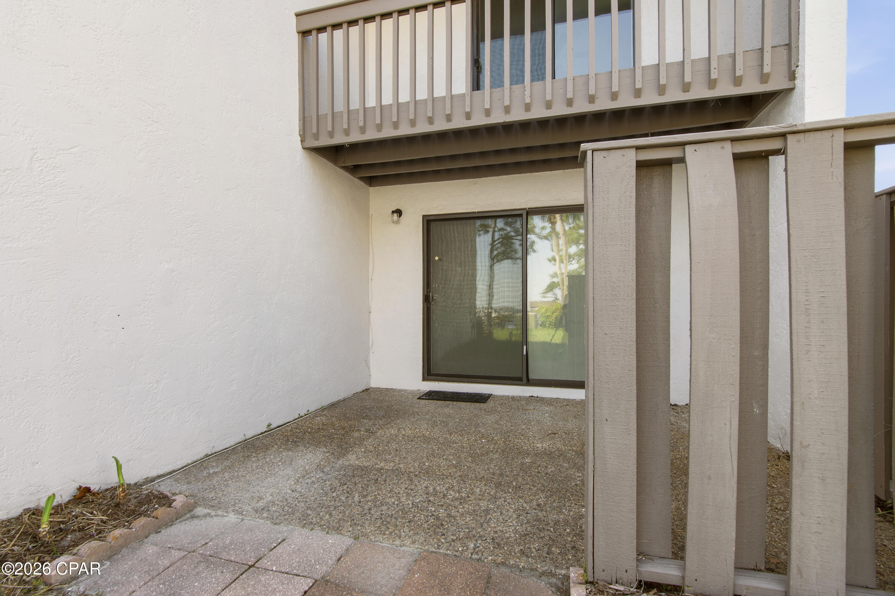 6901 N Lagoon Drive 10