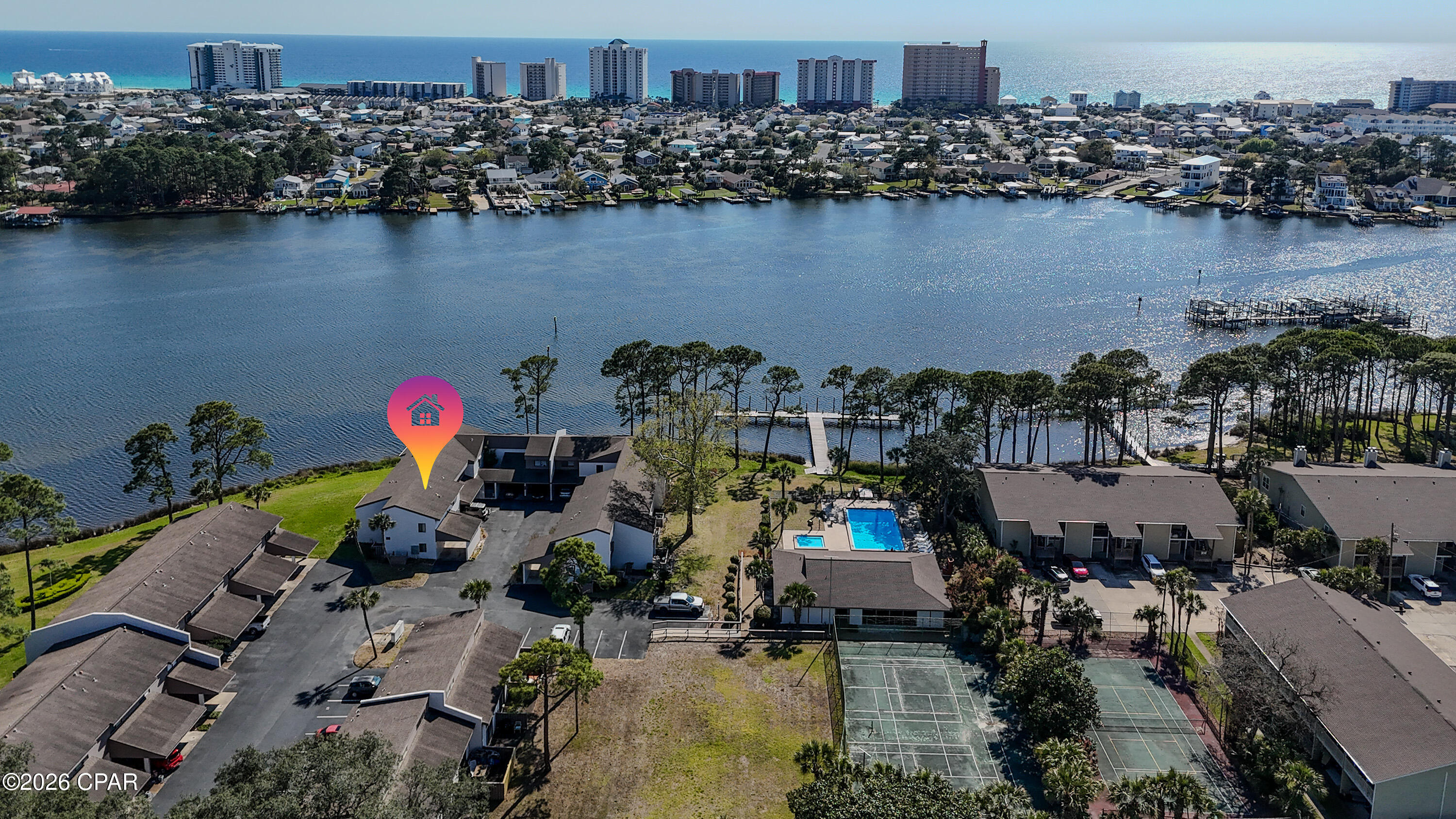 6901 N Lagoon Drive 10