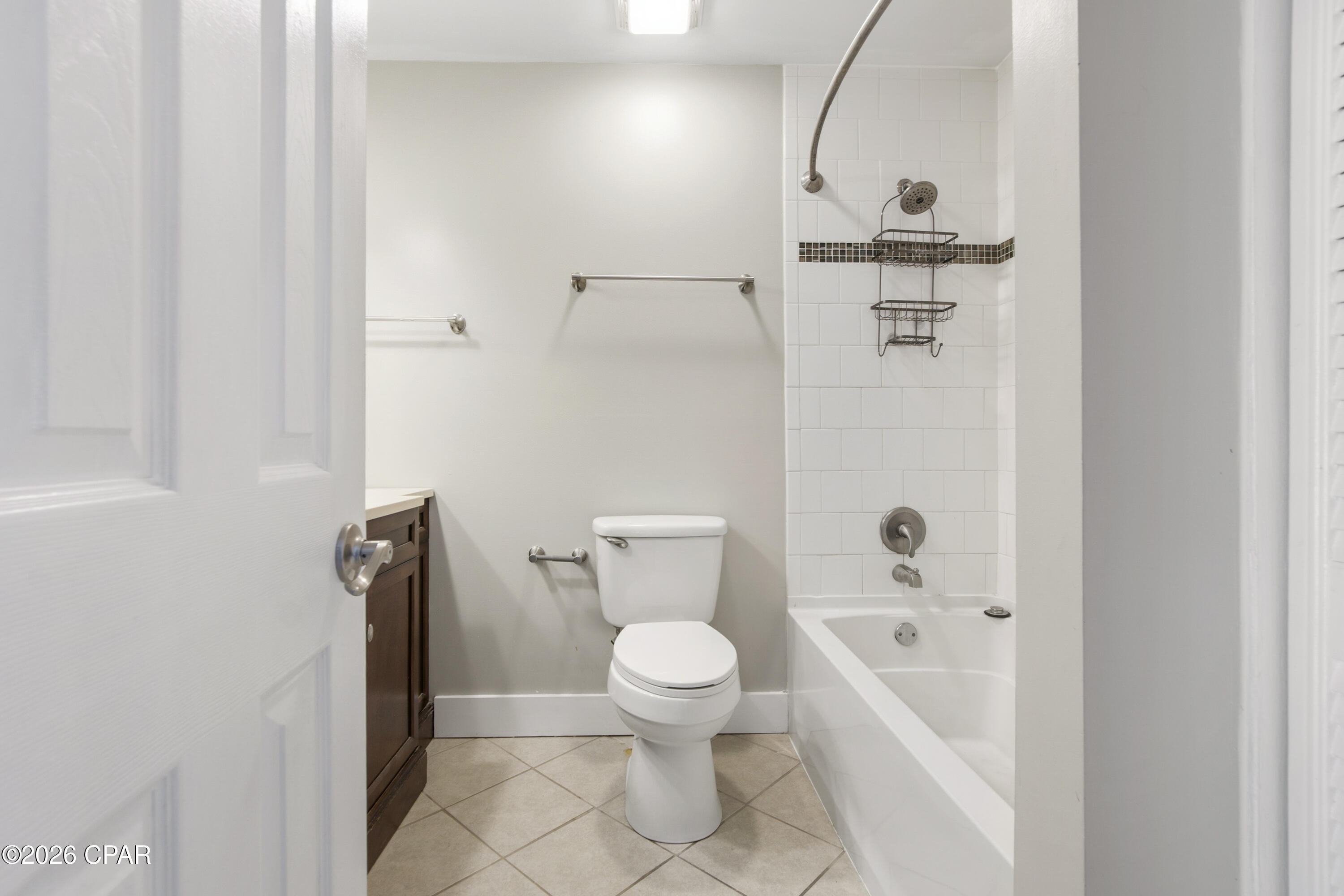 6901 N Lagoon Drive 10