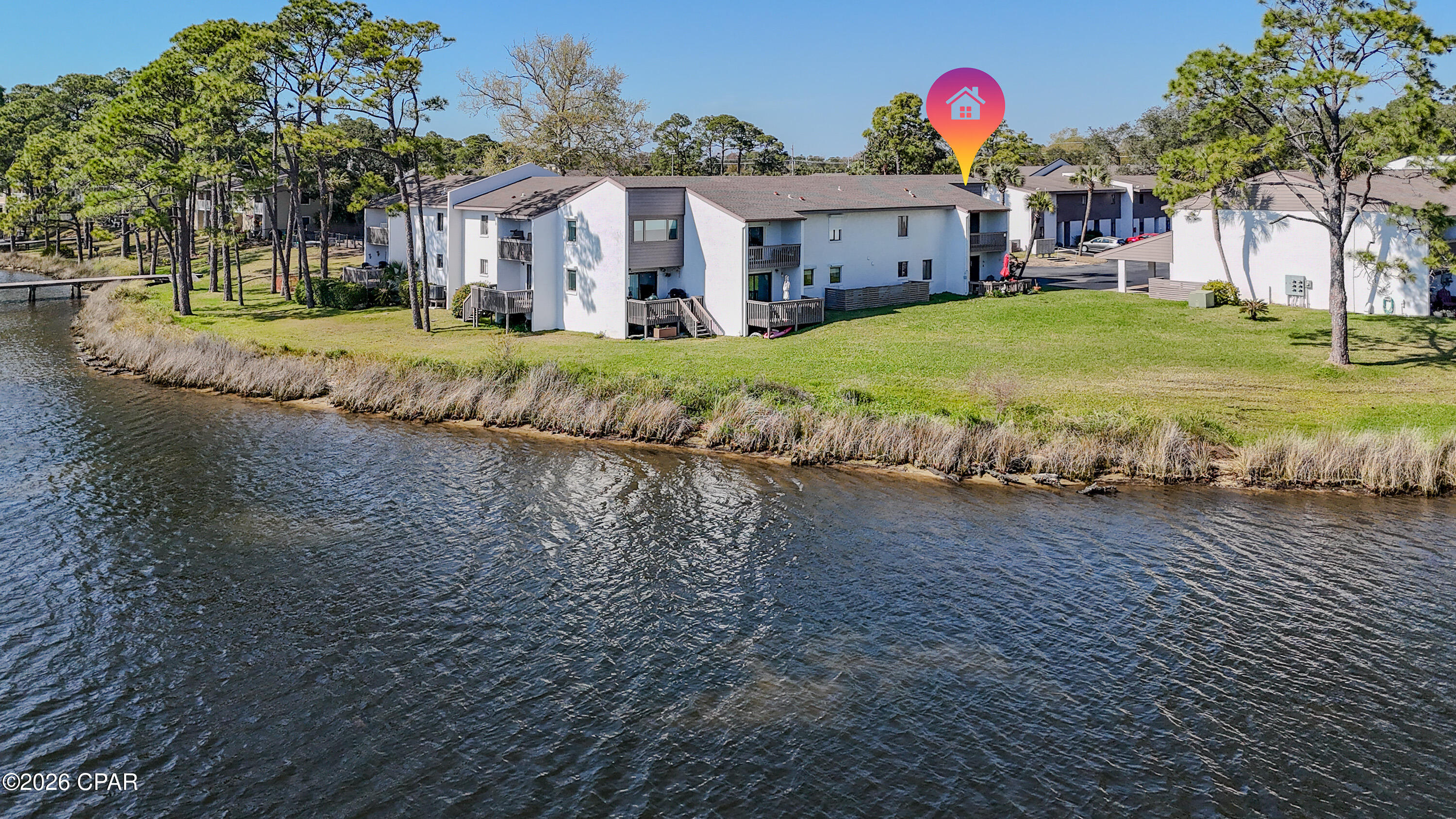 6901 N Lagoon Drive 10