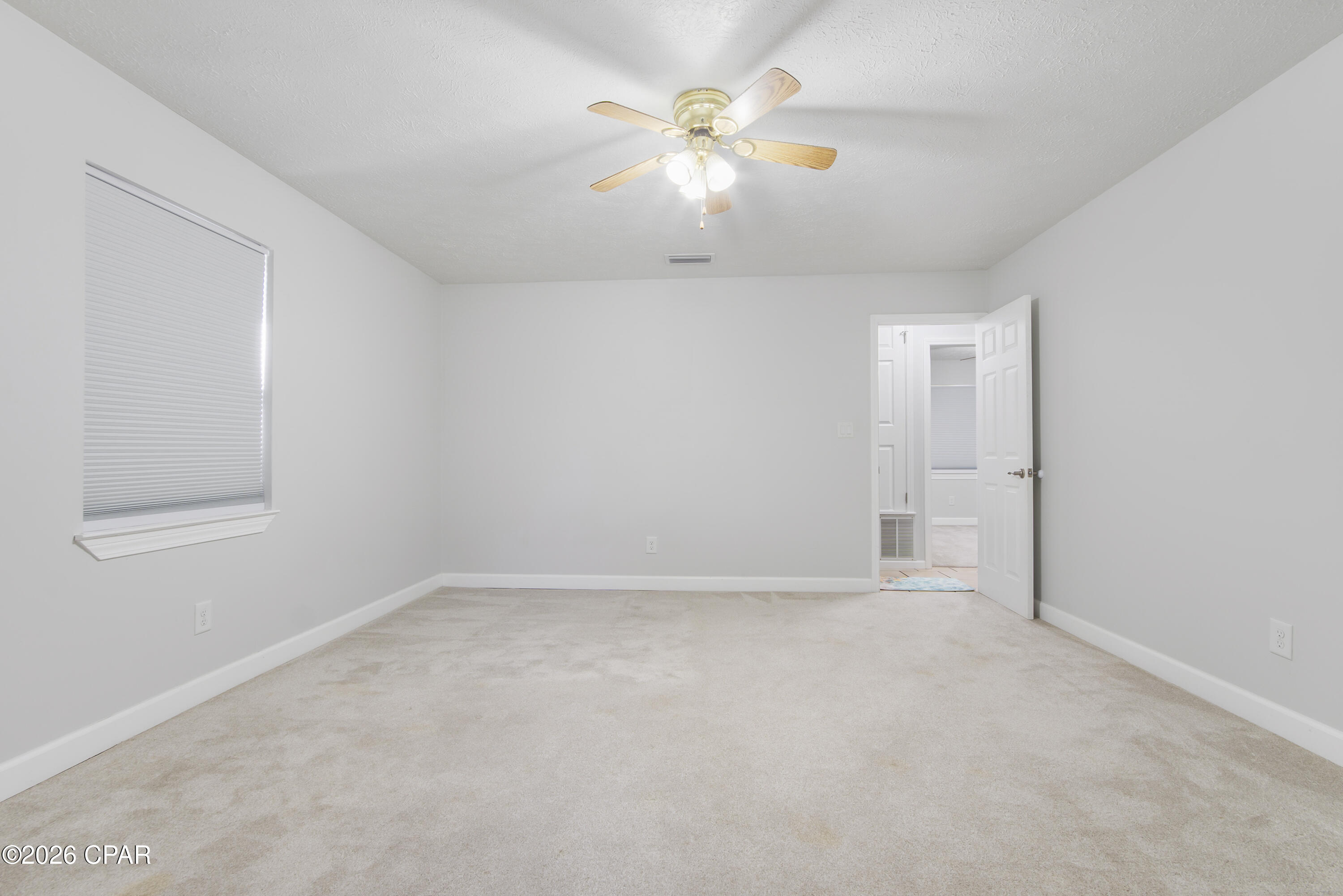 6047 Howard Road