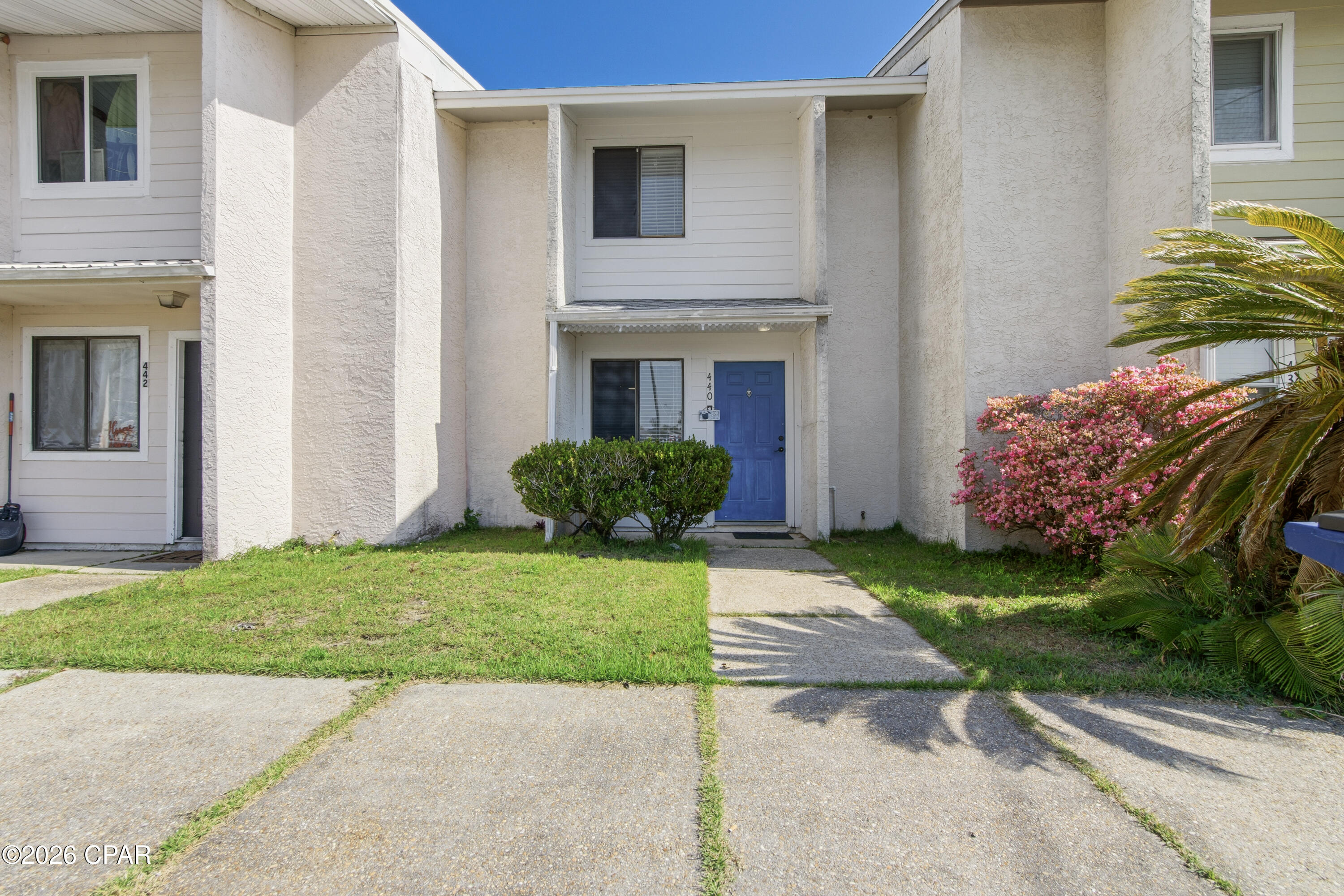 440 Venetian Way