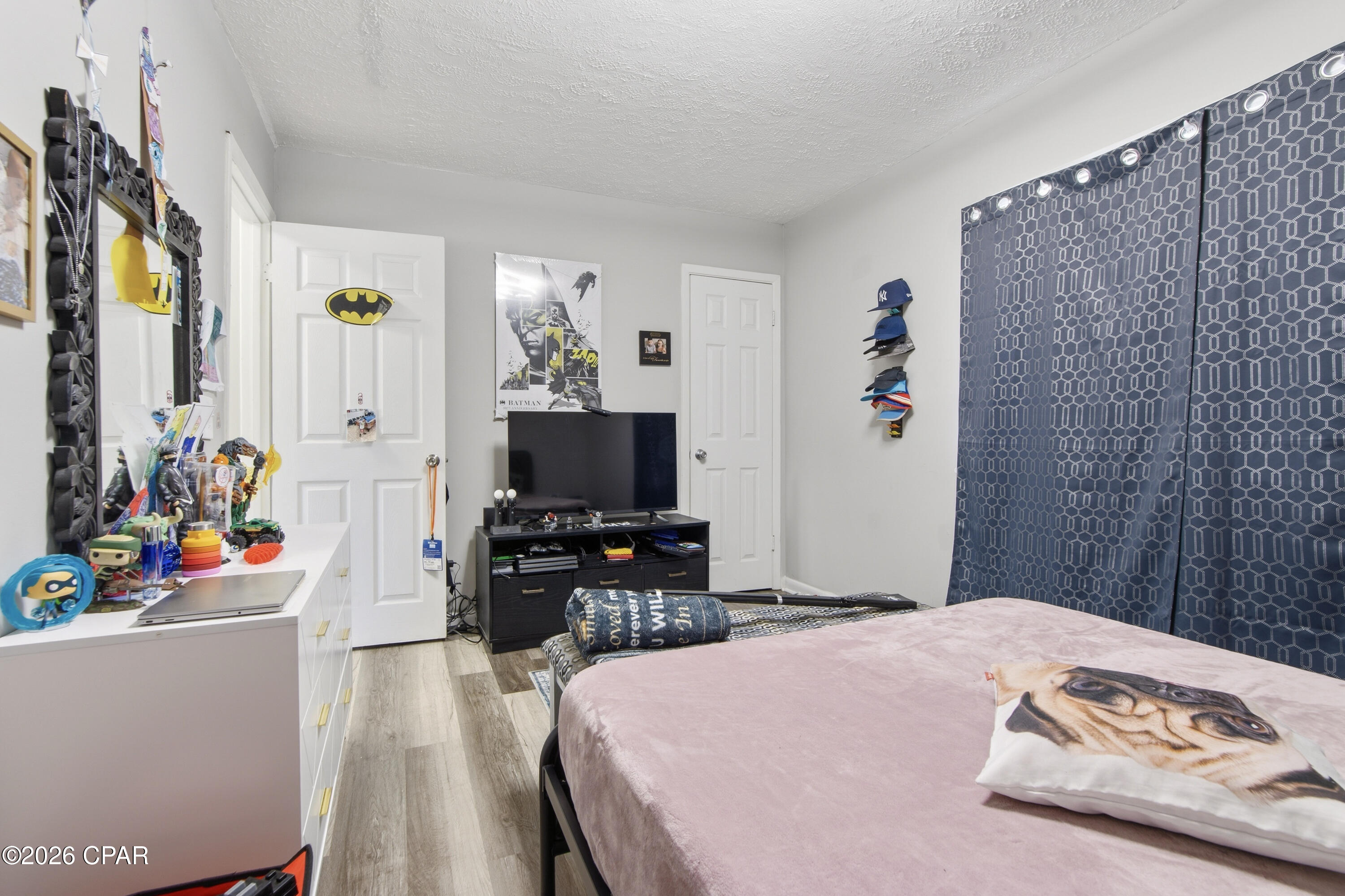 440 Venetian Way