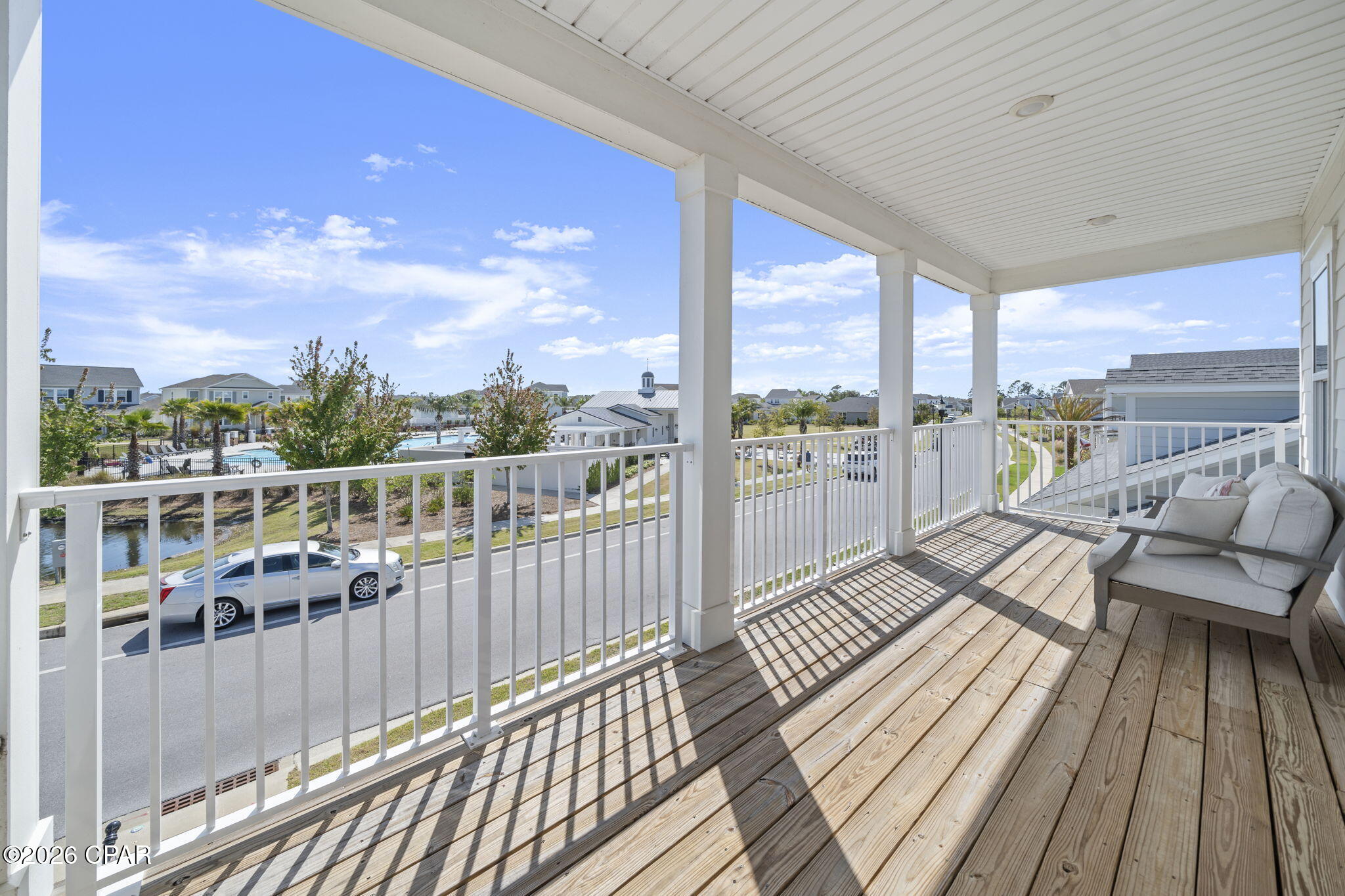 2001 Rushes Avenue
