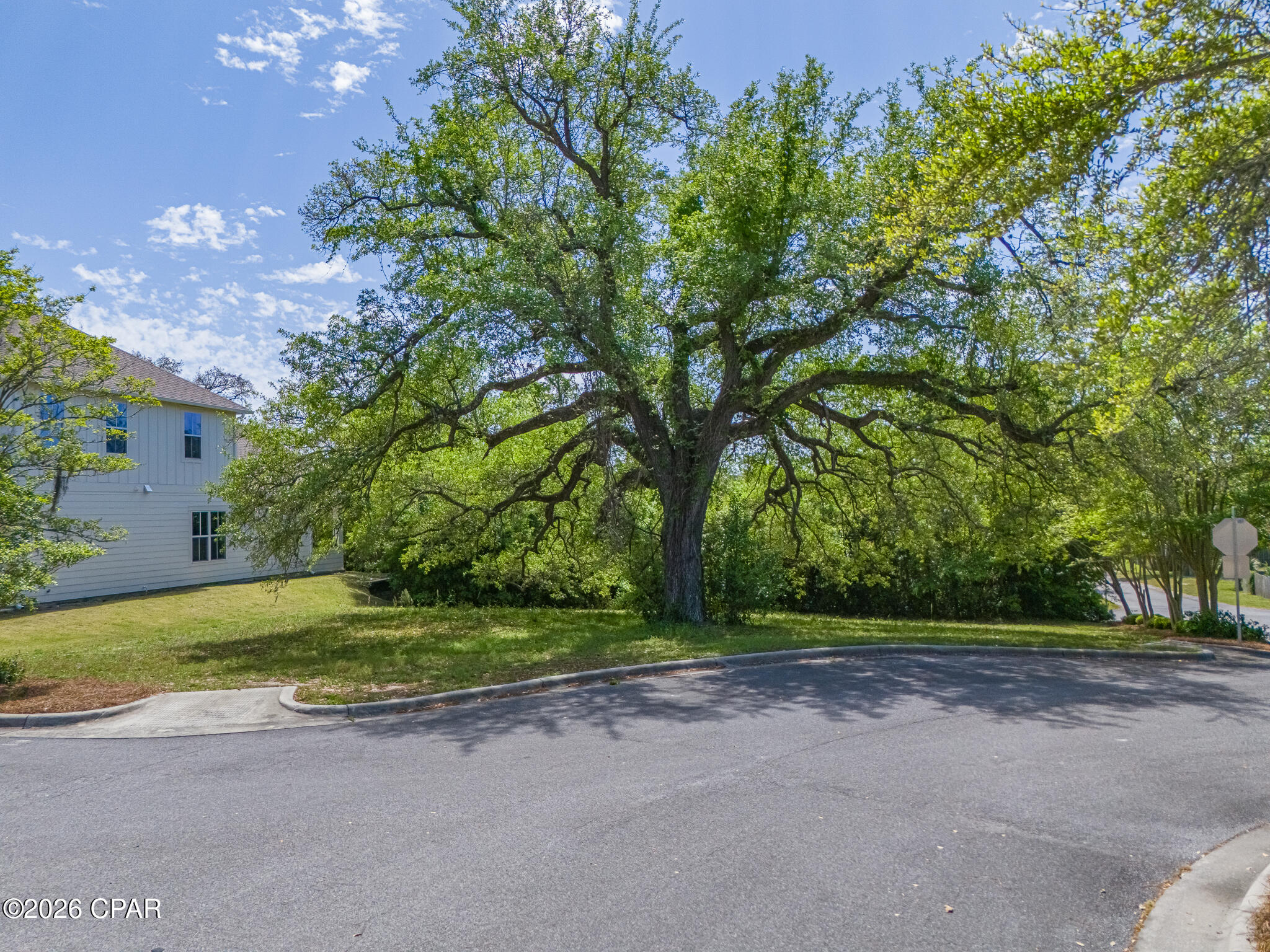 1150 Cove Pointe Drive