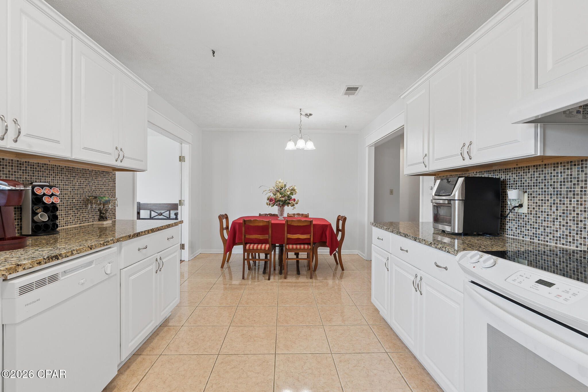 4115 W 21st Place