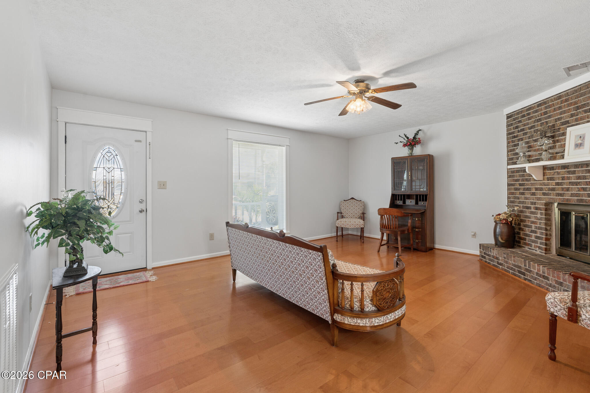 4115 W 21st Place