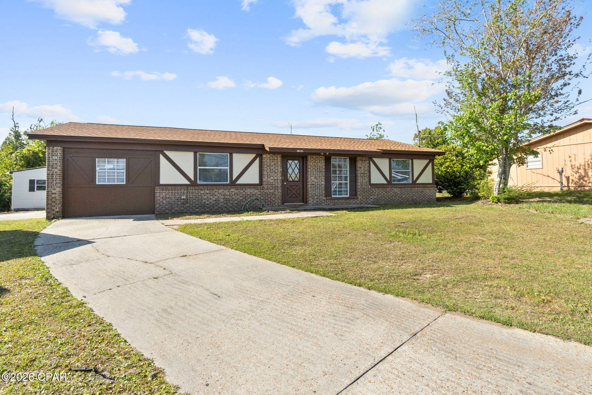 1302 Pinnacle Pines Road