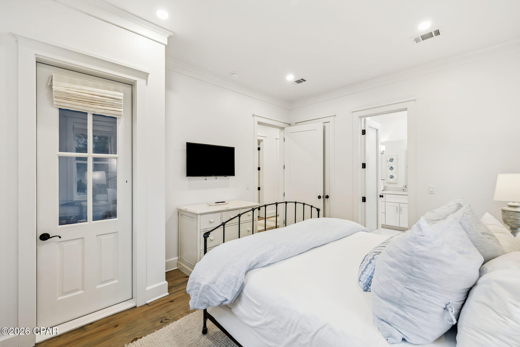 146 Silver Laurel Way