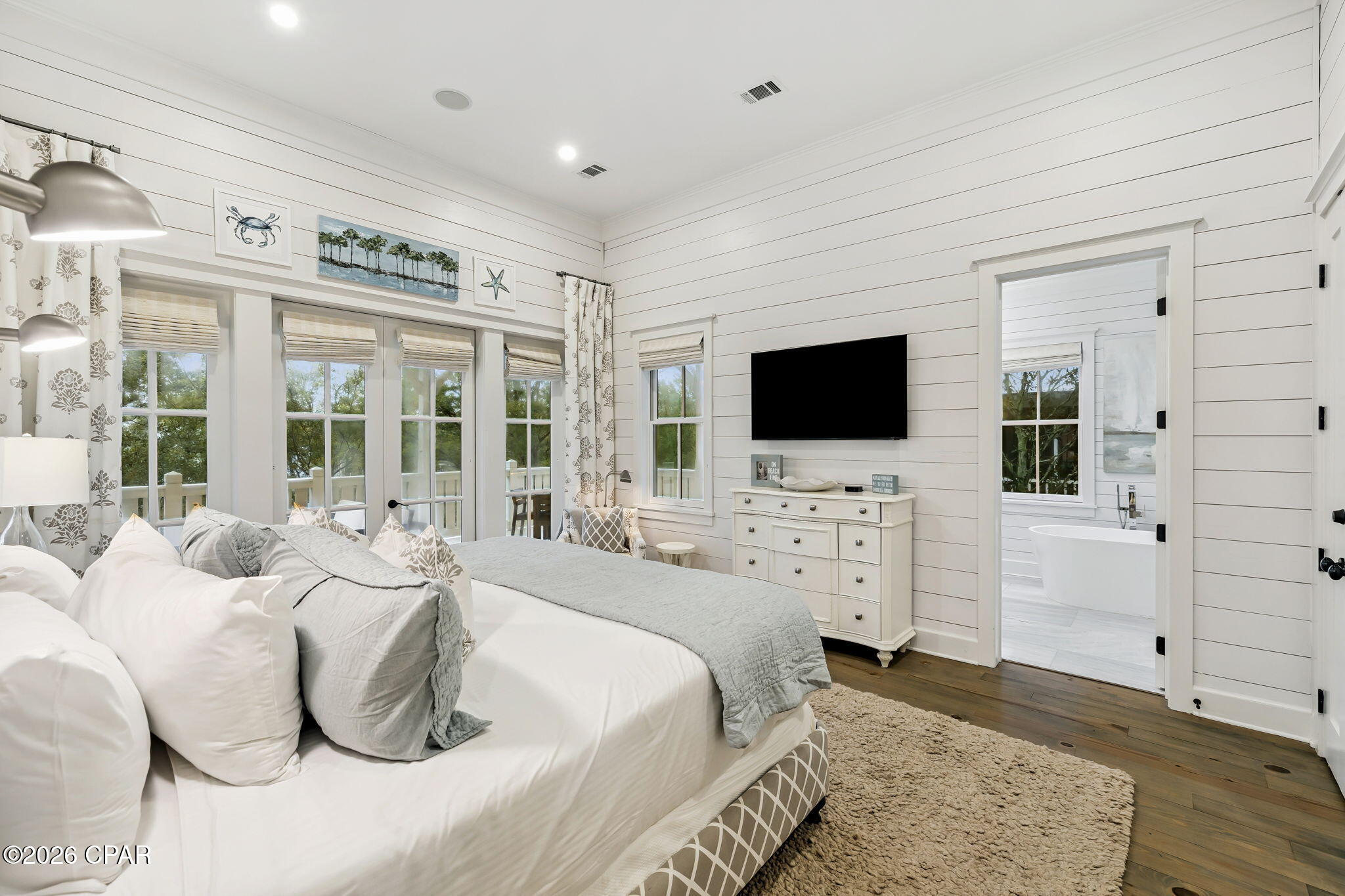 146 Silver Laurel Way