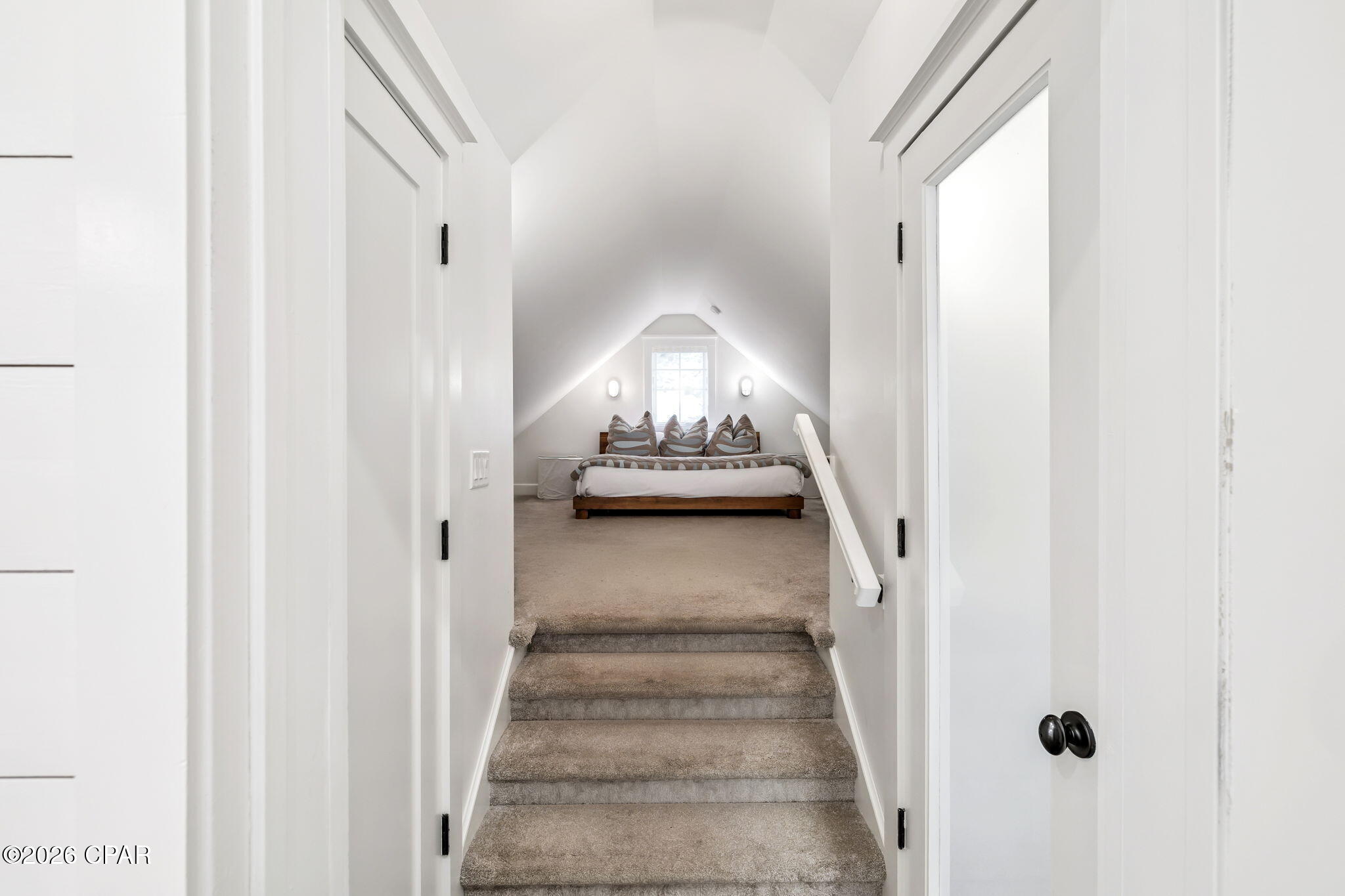 146 Silver Laurel Way