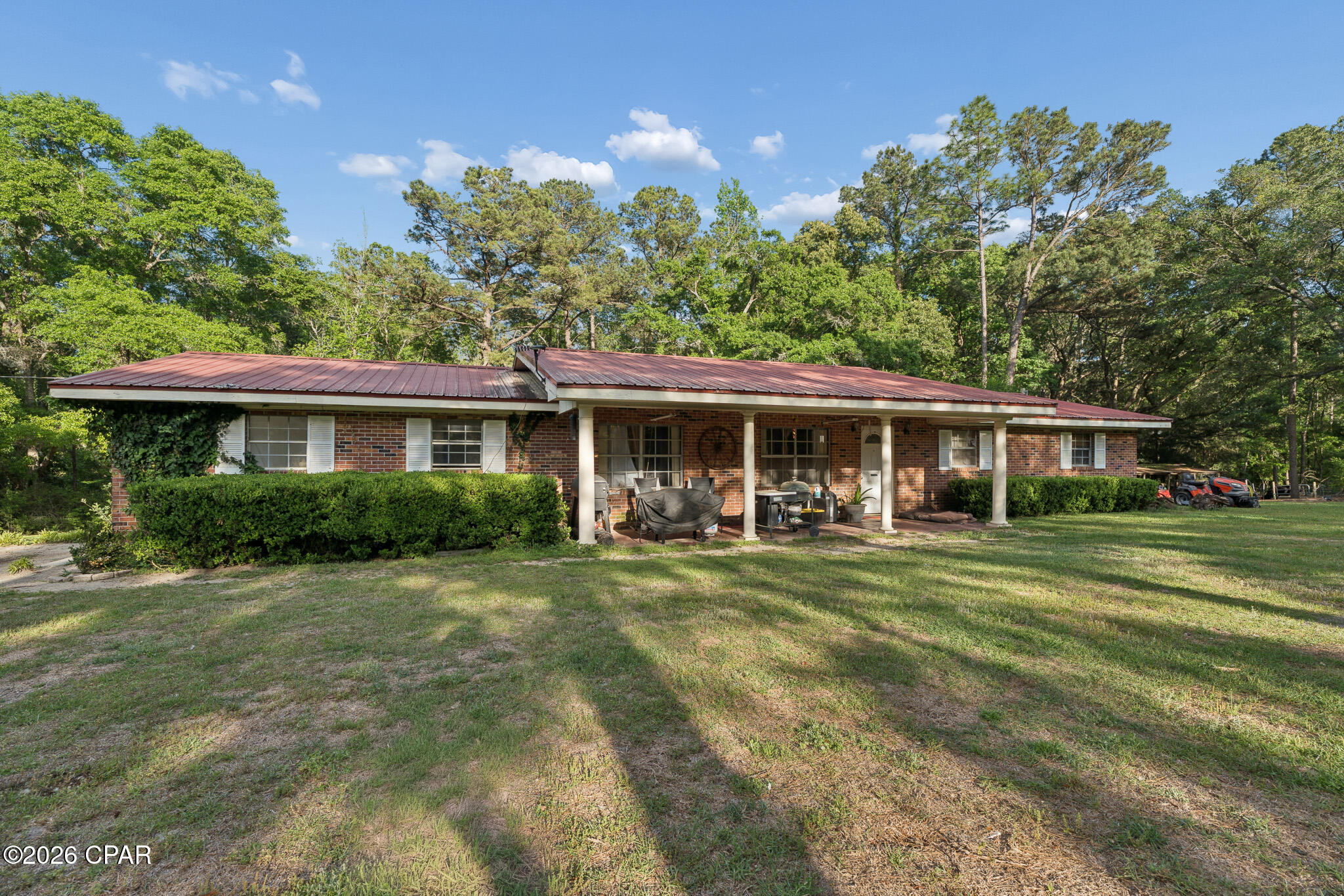 1443 Bradley Lane