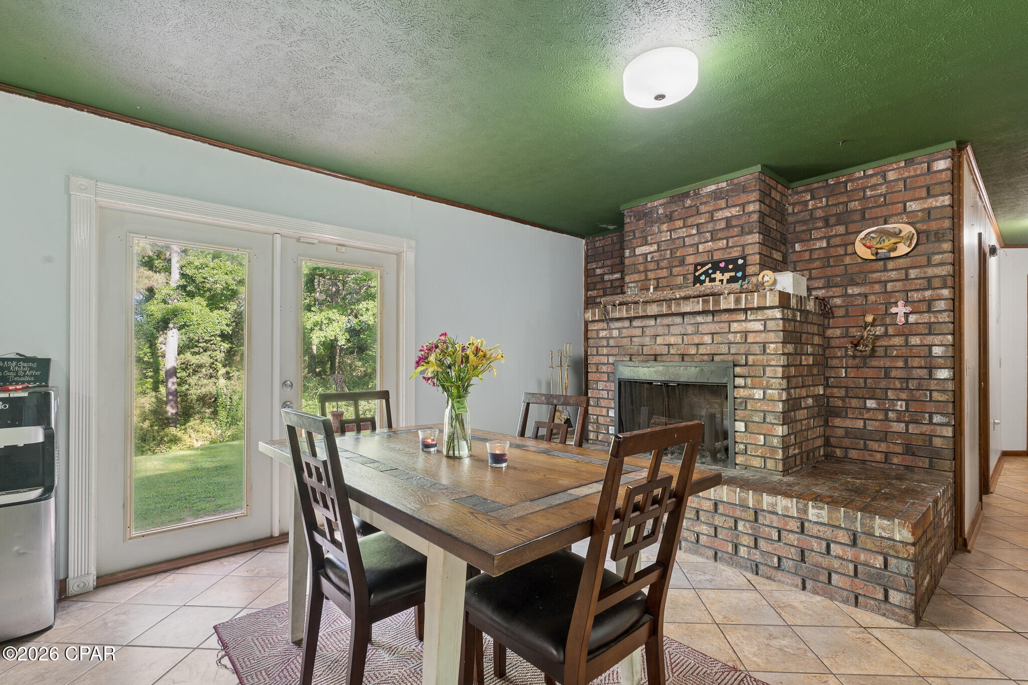1443 Bradley Lane