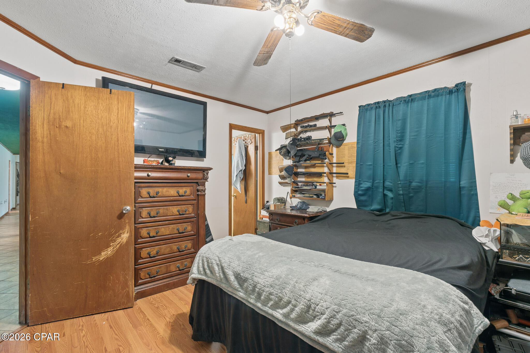 1443 Bradley Lane