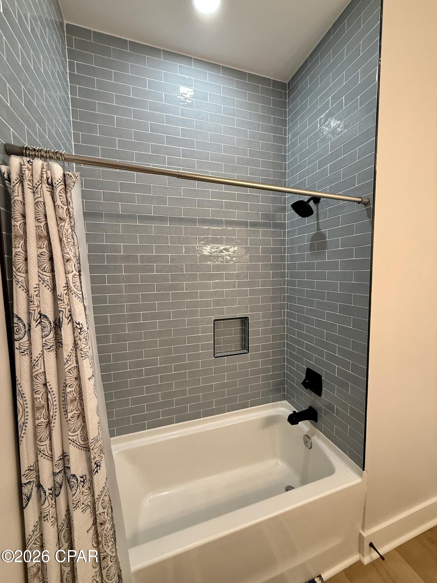 2391 Shenandoah Boulevard
