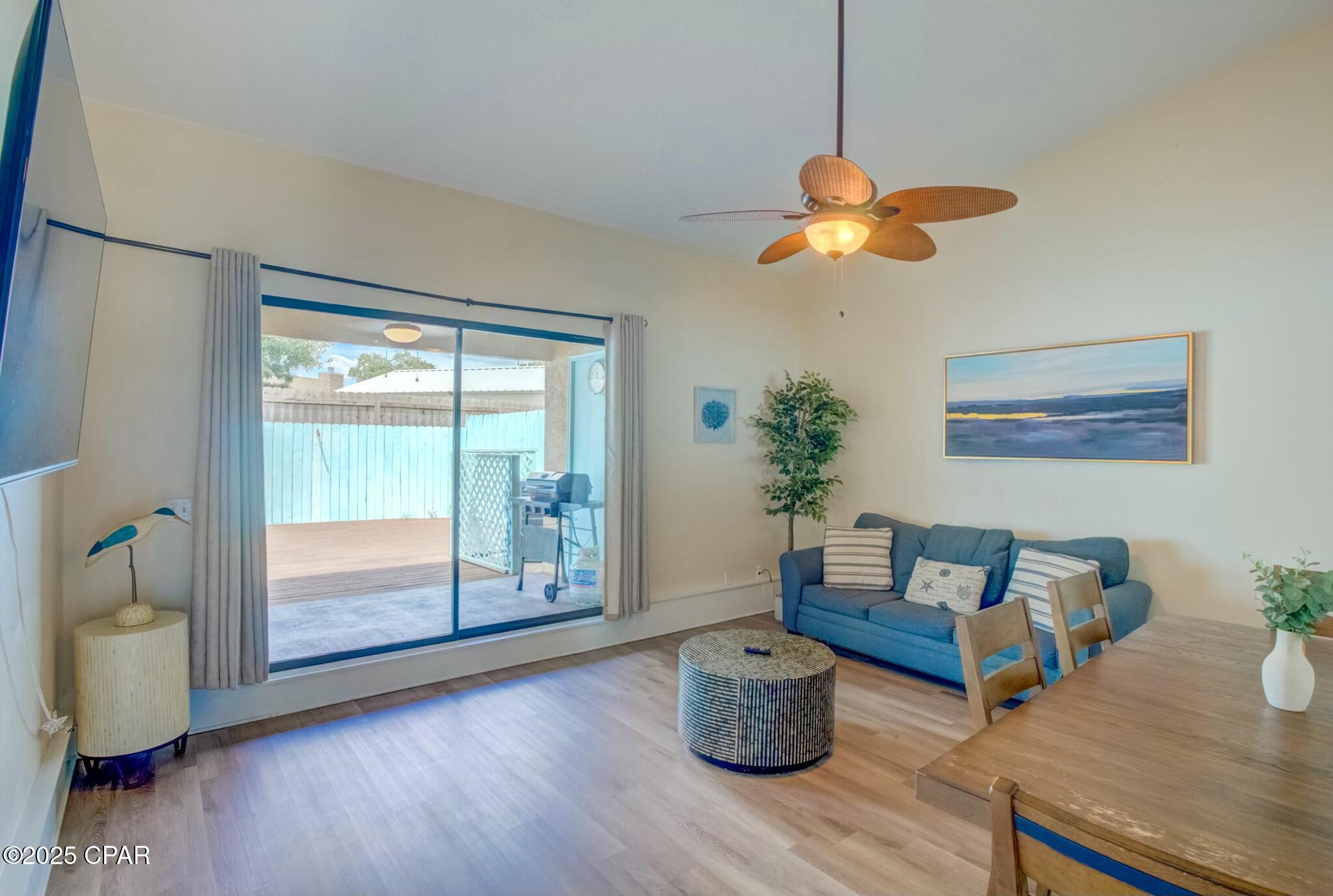 8504 N Lagoon Drive