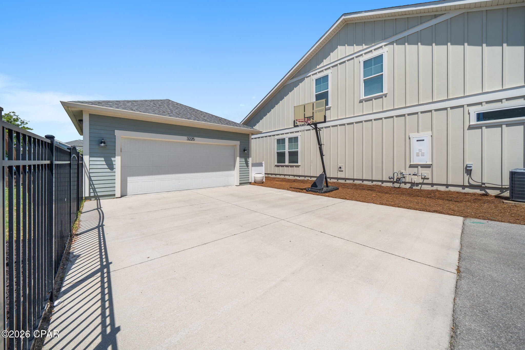 3225 Golden Rod Court