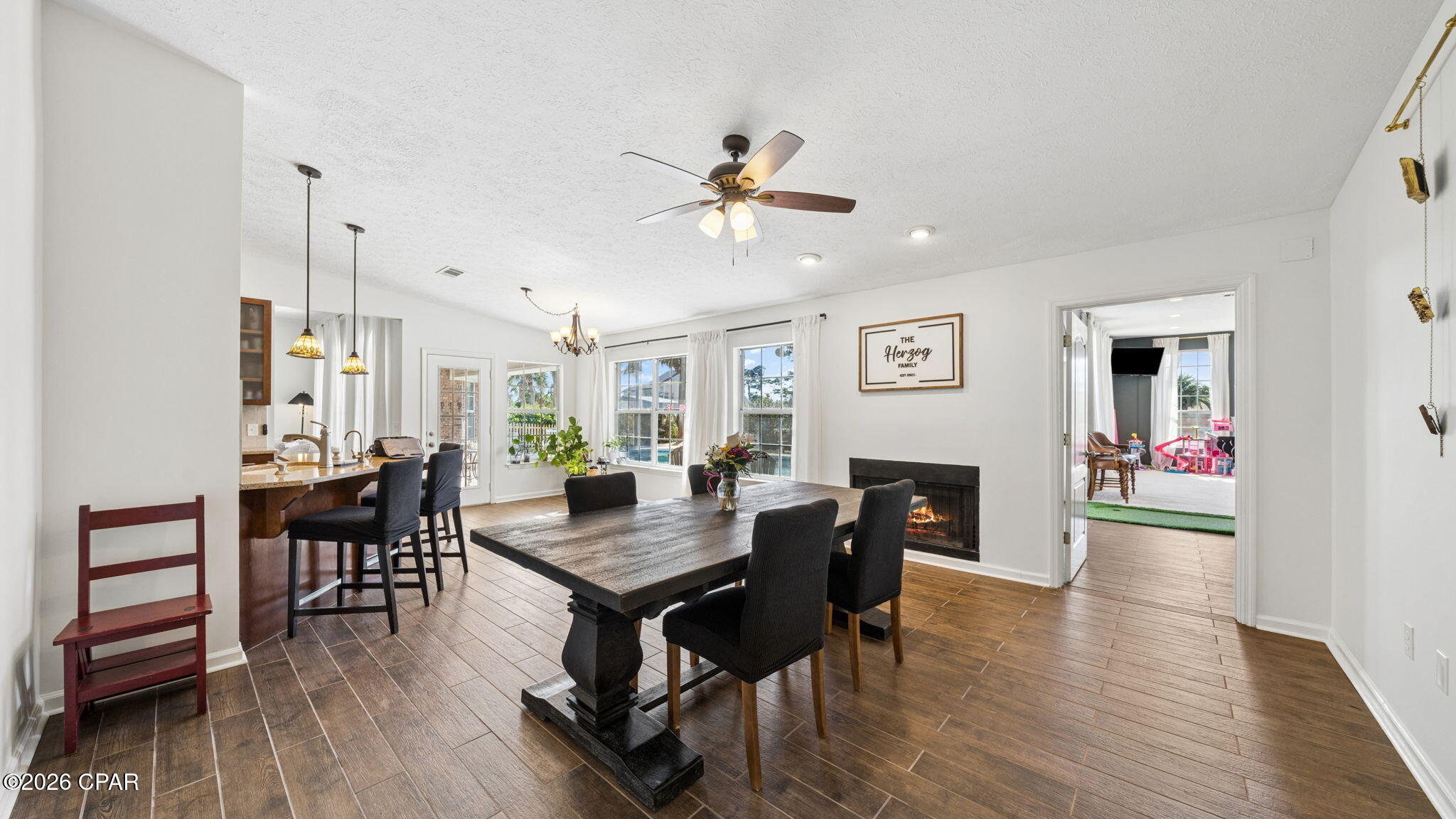 2835 Longleaf Road