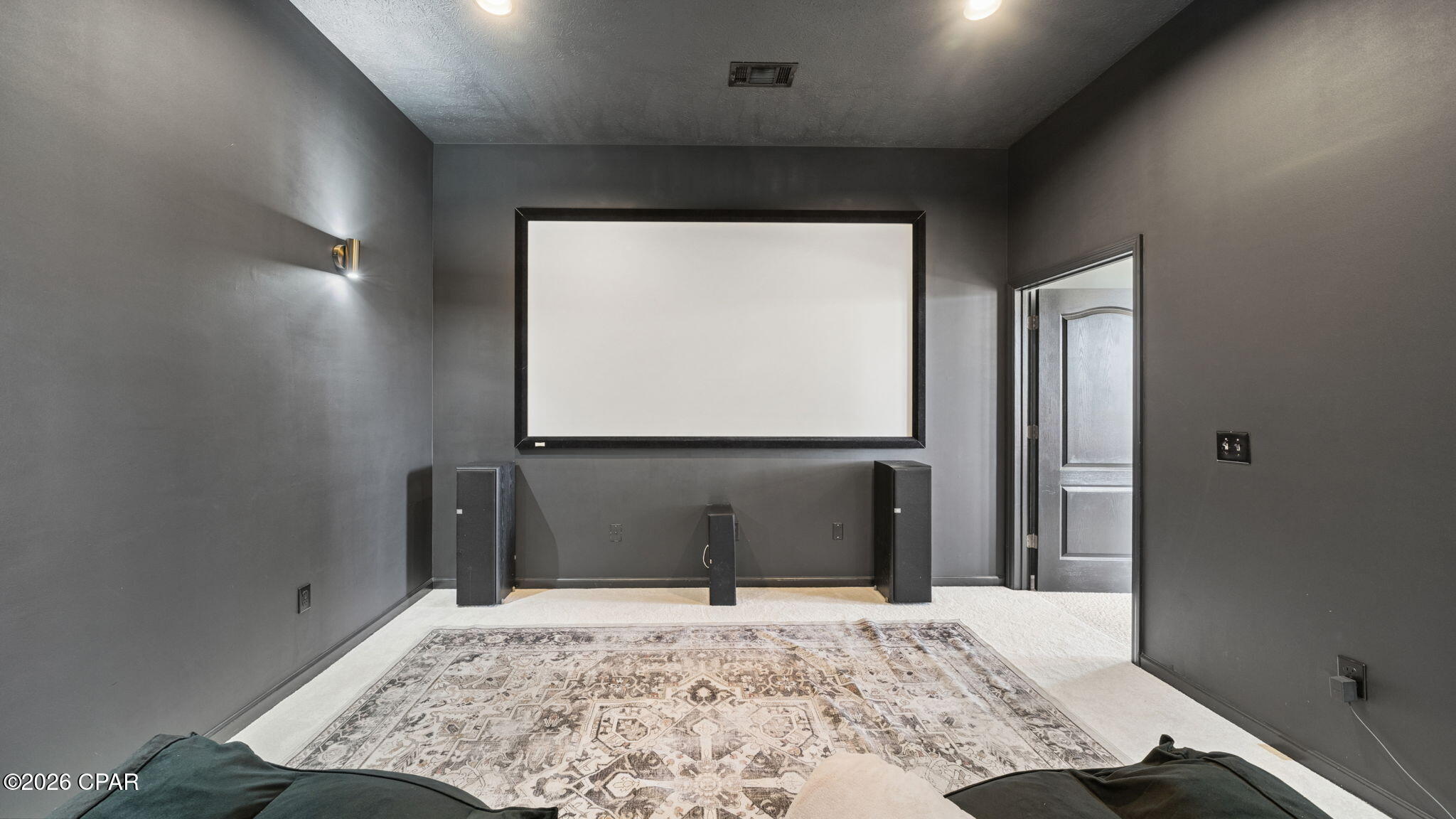 2835 Longleaf Road