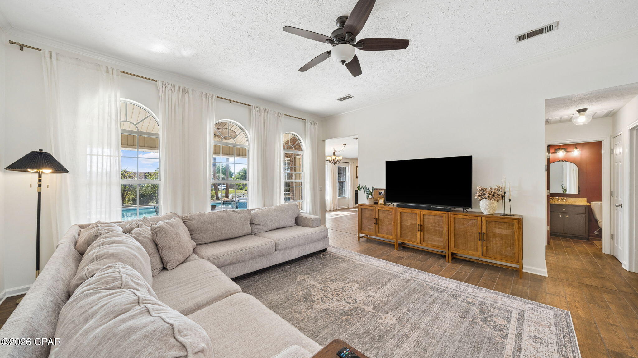 2835 Longleaf Road