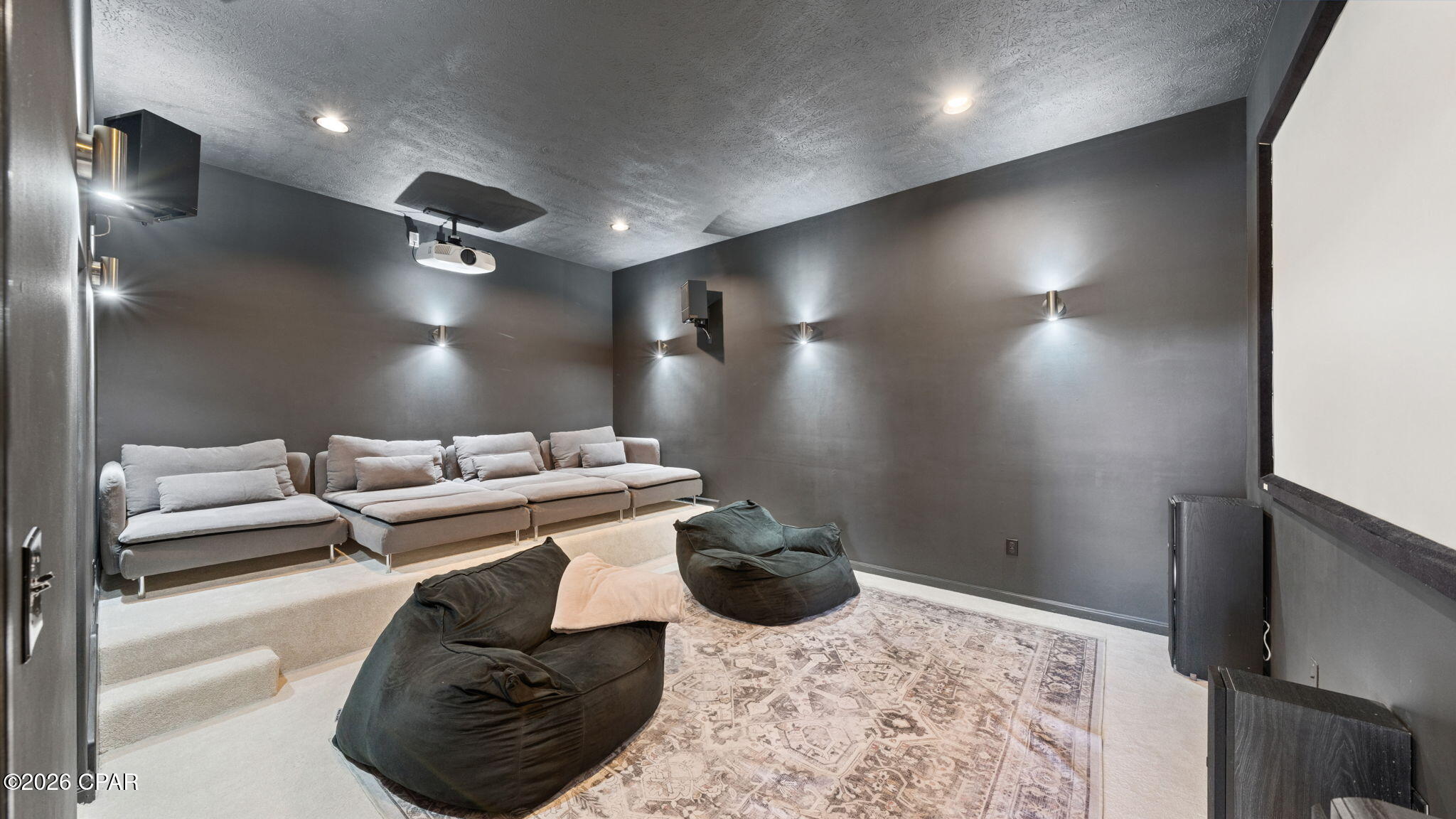 2835 Longleaf Road