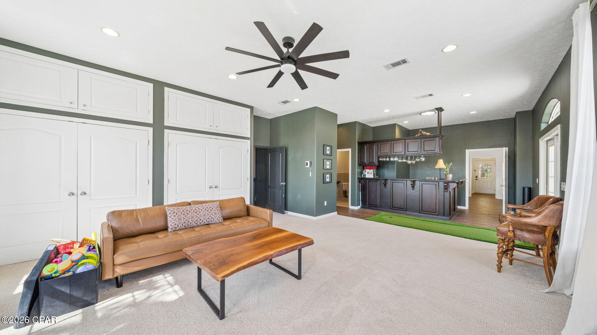 2835 Longleaf Road