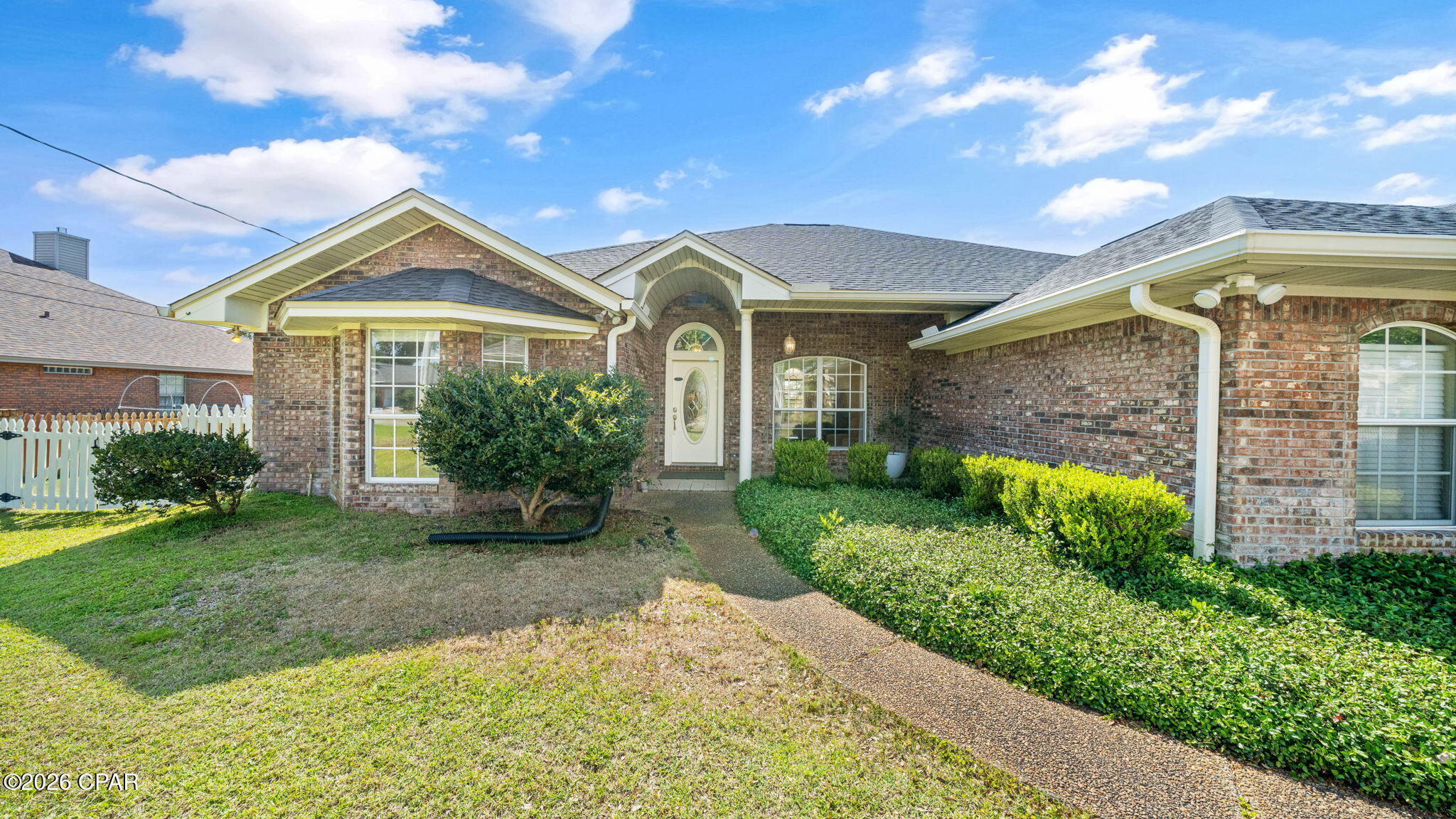 2835 Longleaf Road