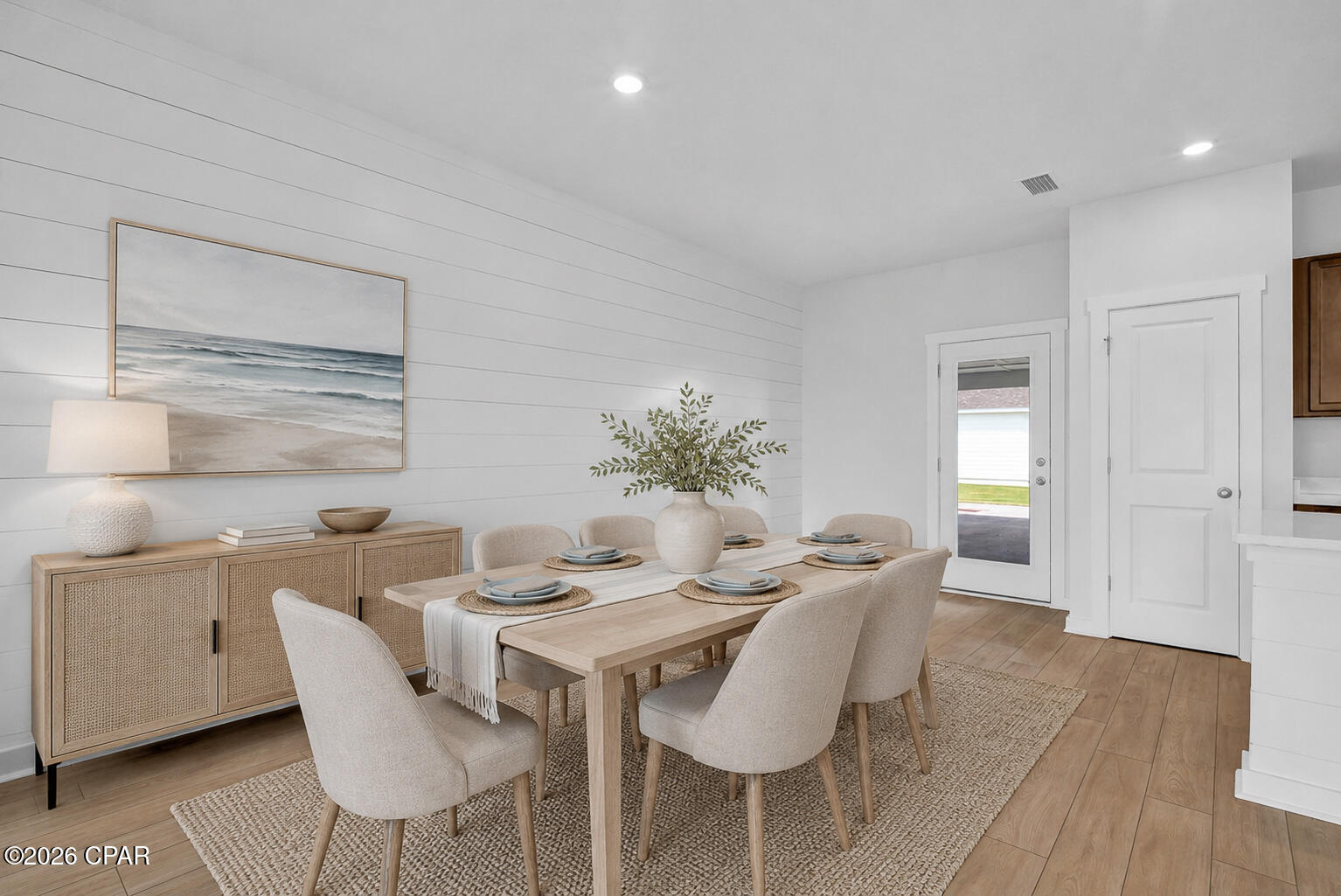 2336 Discovery Loop