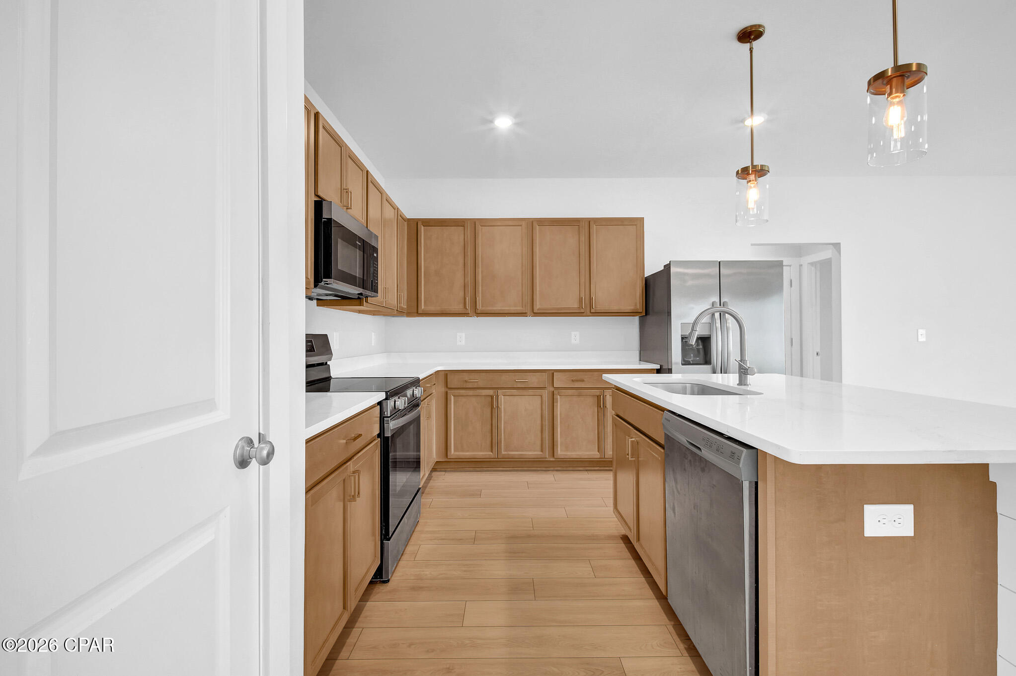 2336 Discovery Loop