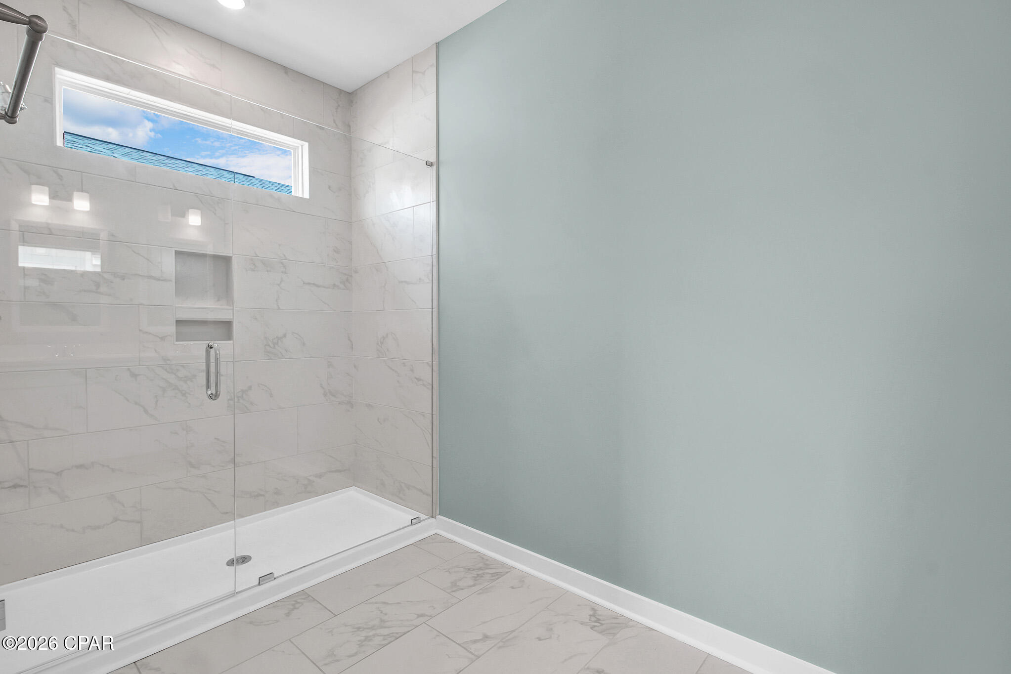 2336 Discovery Loop