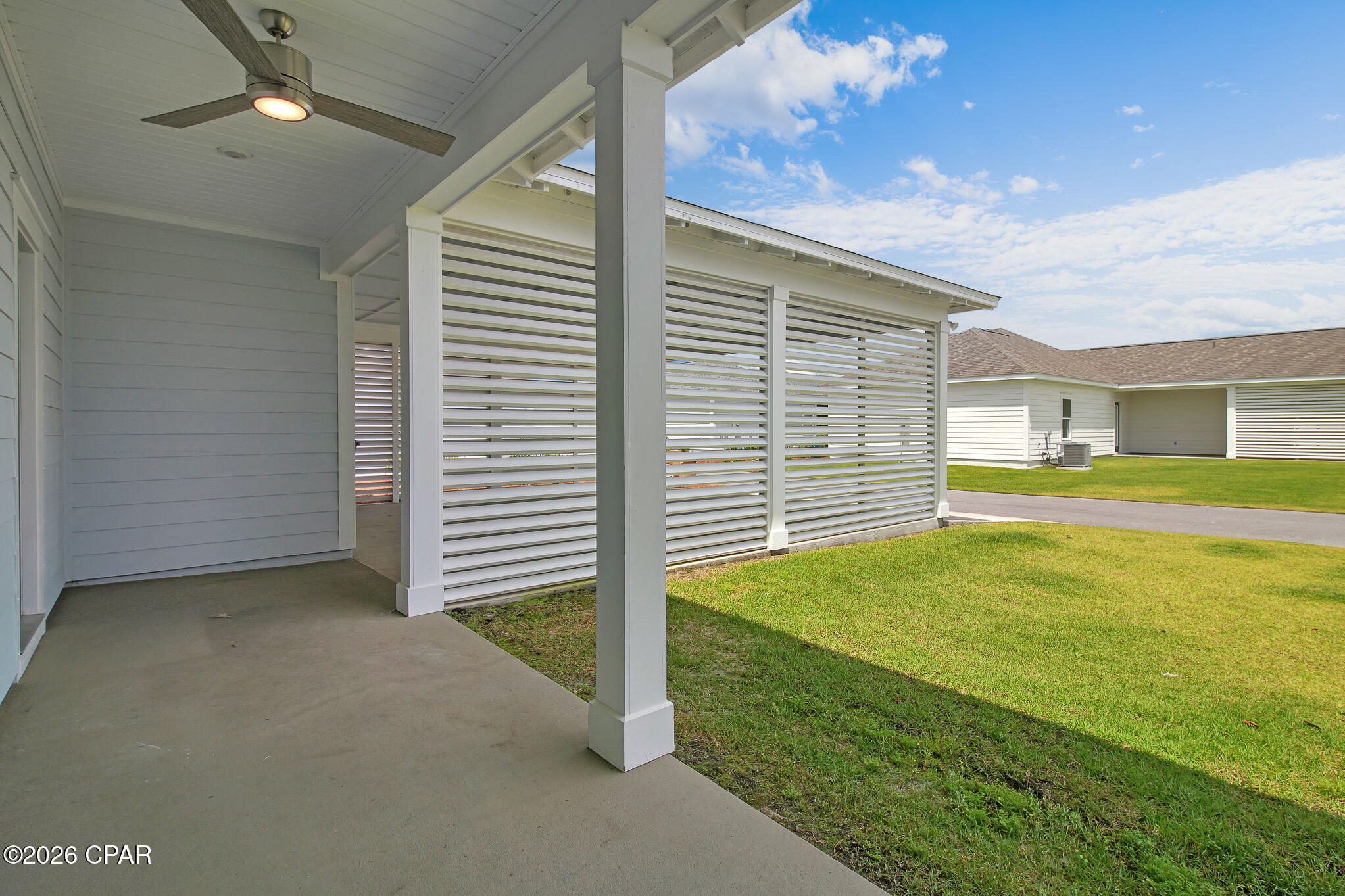 2336 Discovery Loop