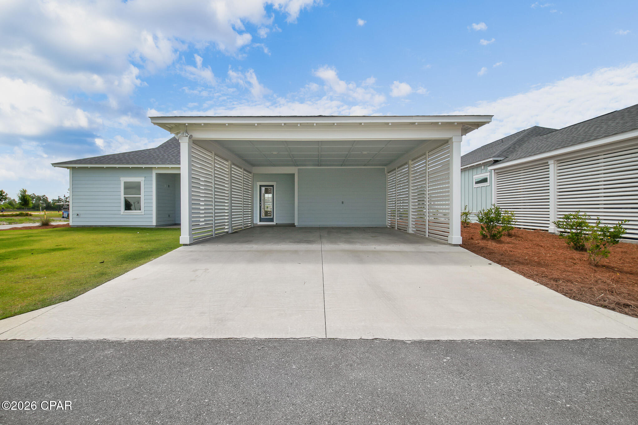 2336 Discovery Loop