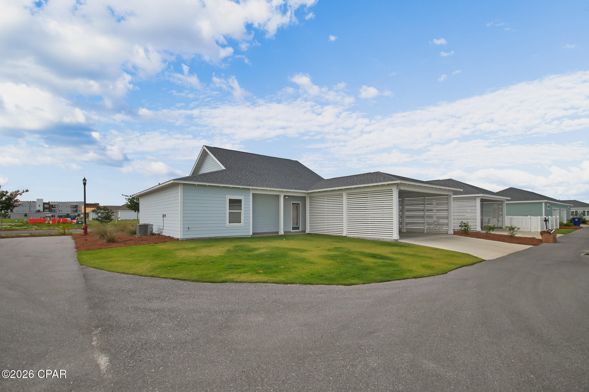 2336 Discovery Loop