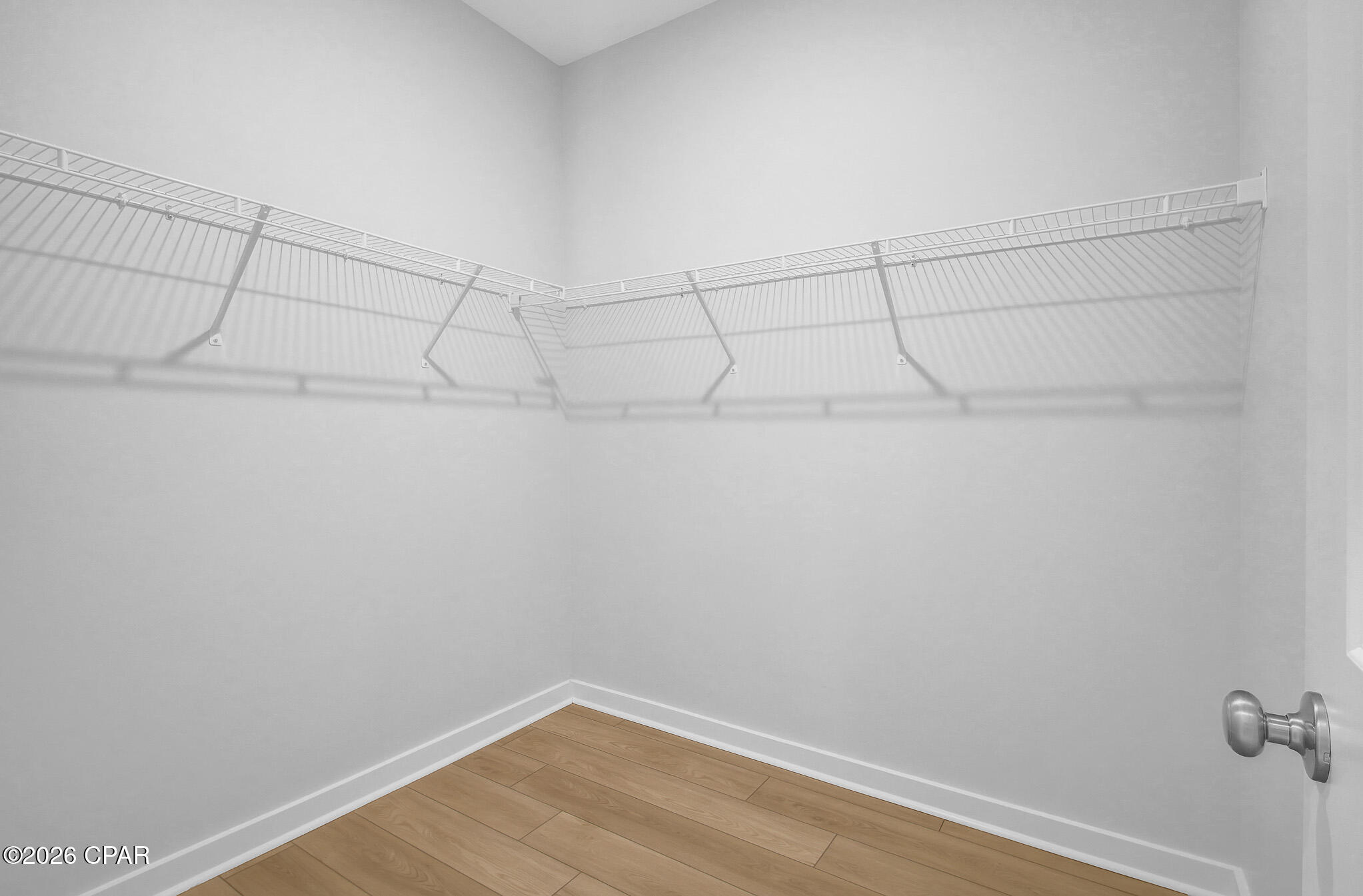 2336 Discovery Loop