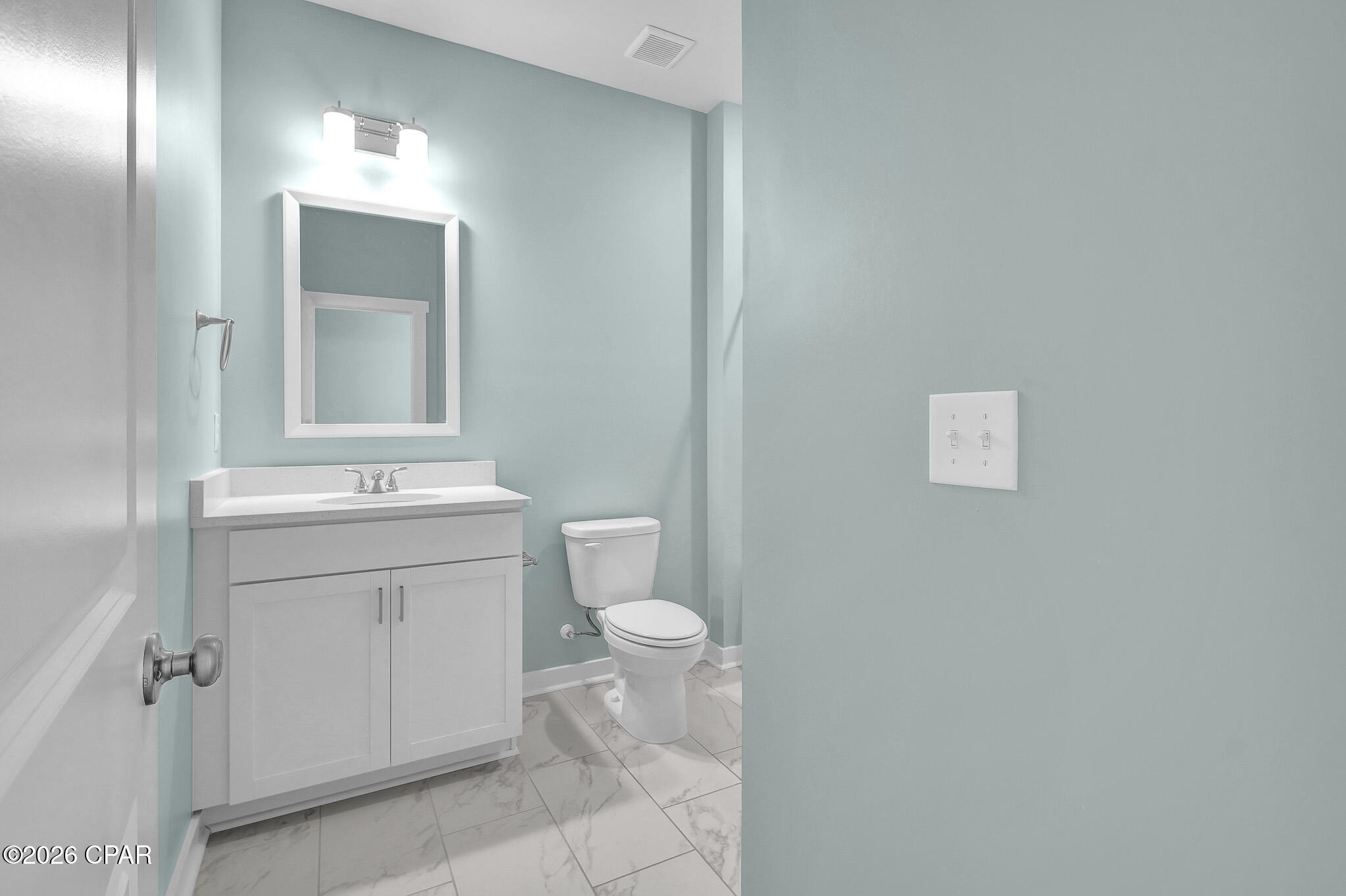 2336 Discovery Loop