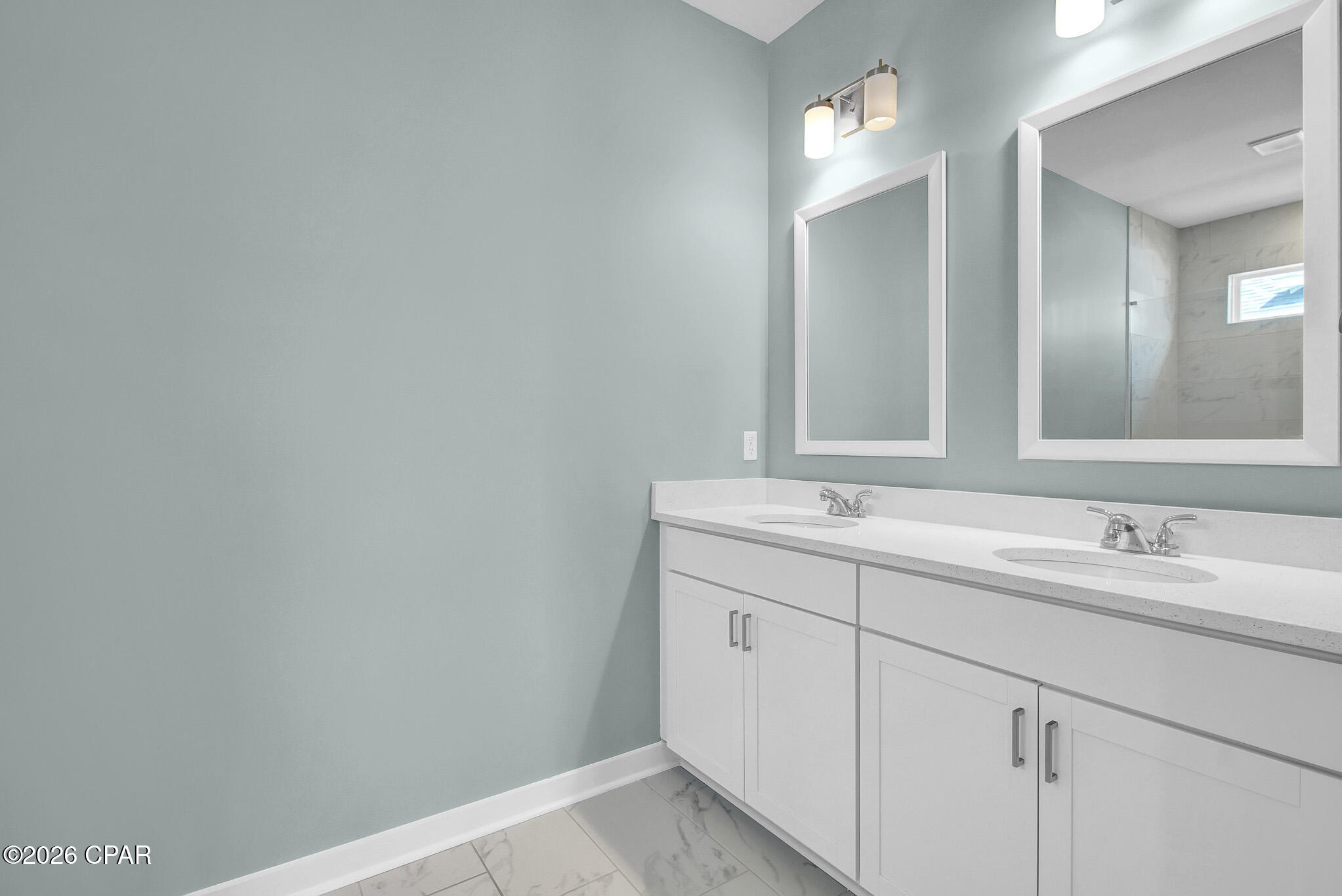 2336 Discovery Loop