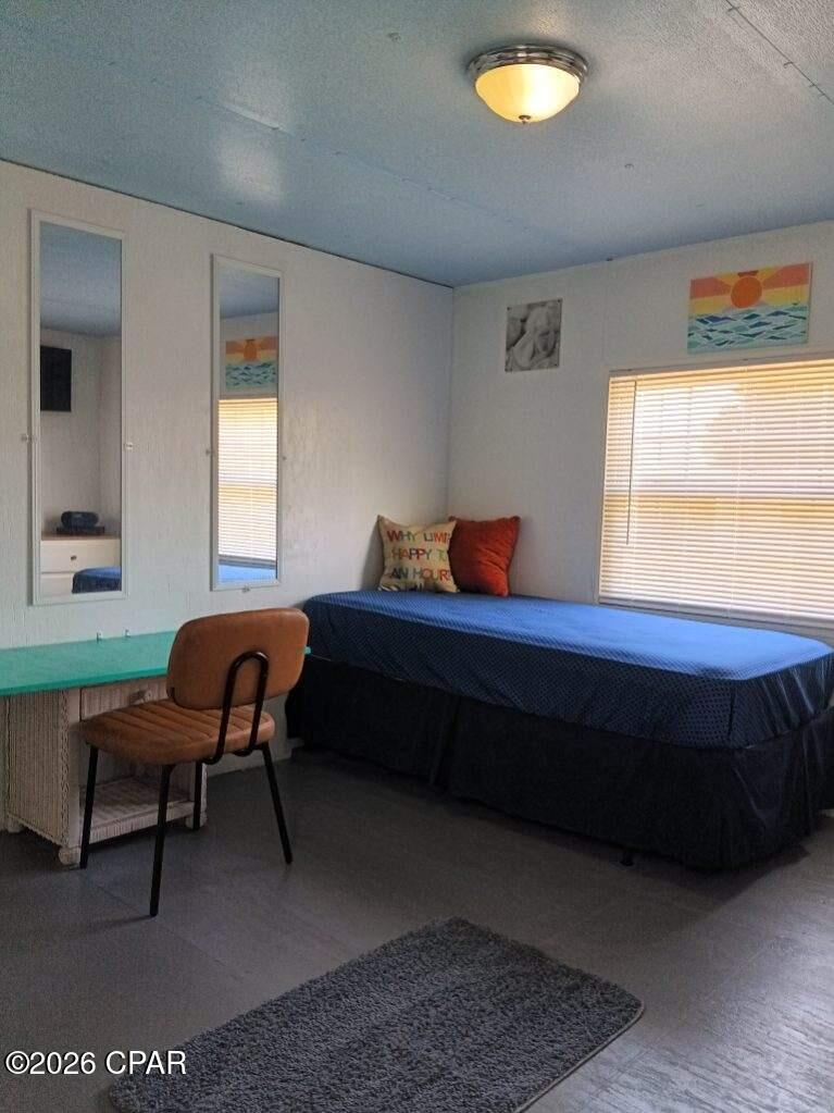 215 Palmetto Place