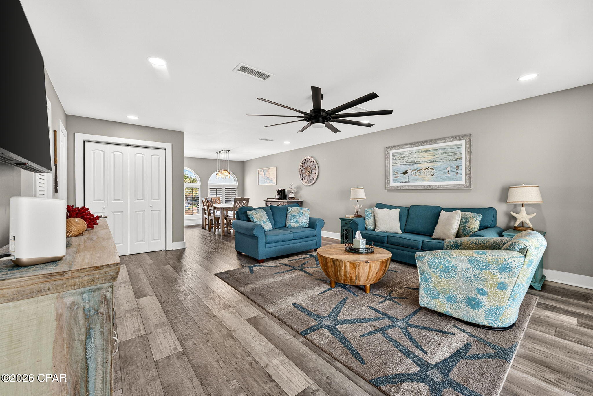 5225 Thomas Drive 14